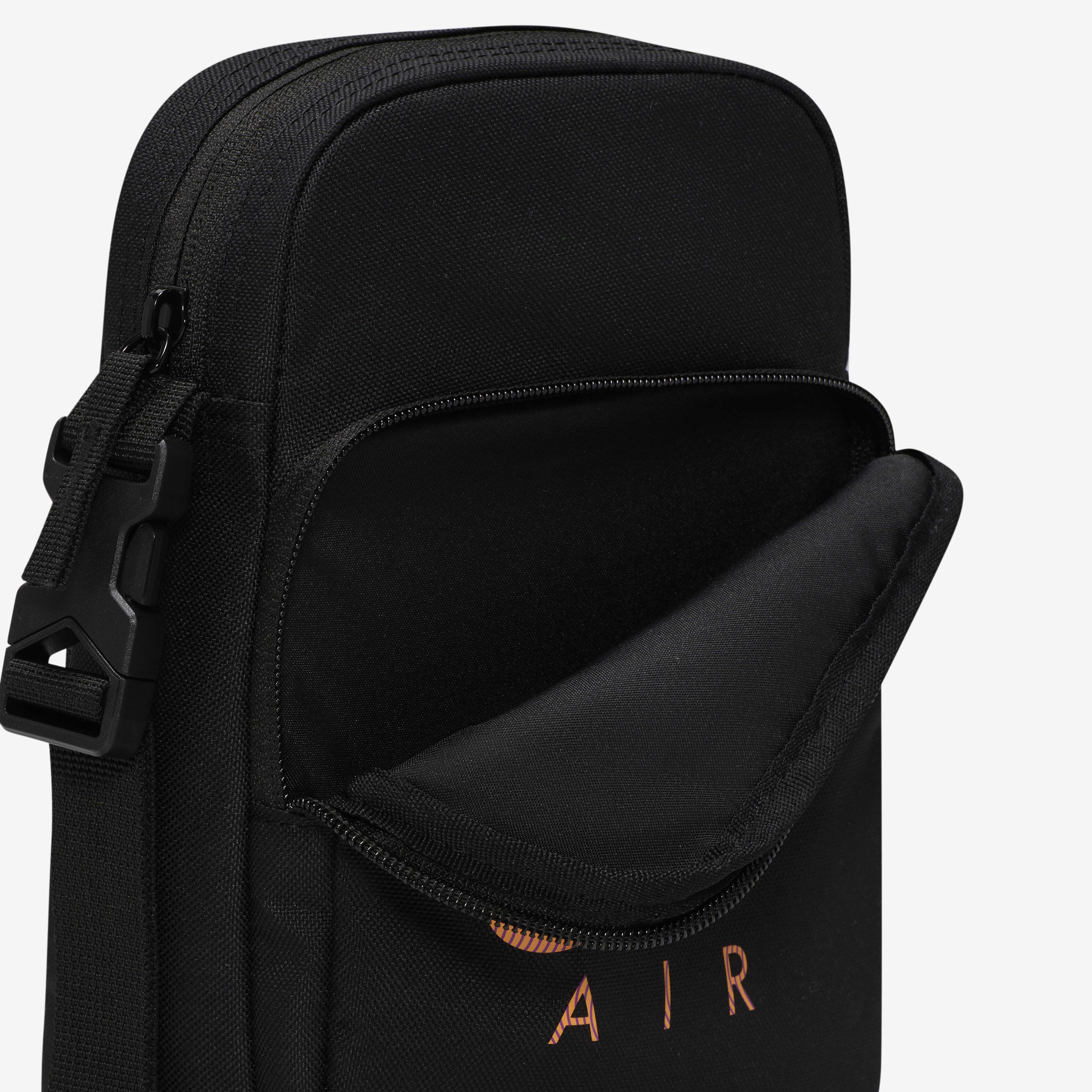 Nike Heritage image number 5