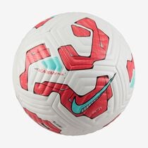 Nike Academy Plus