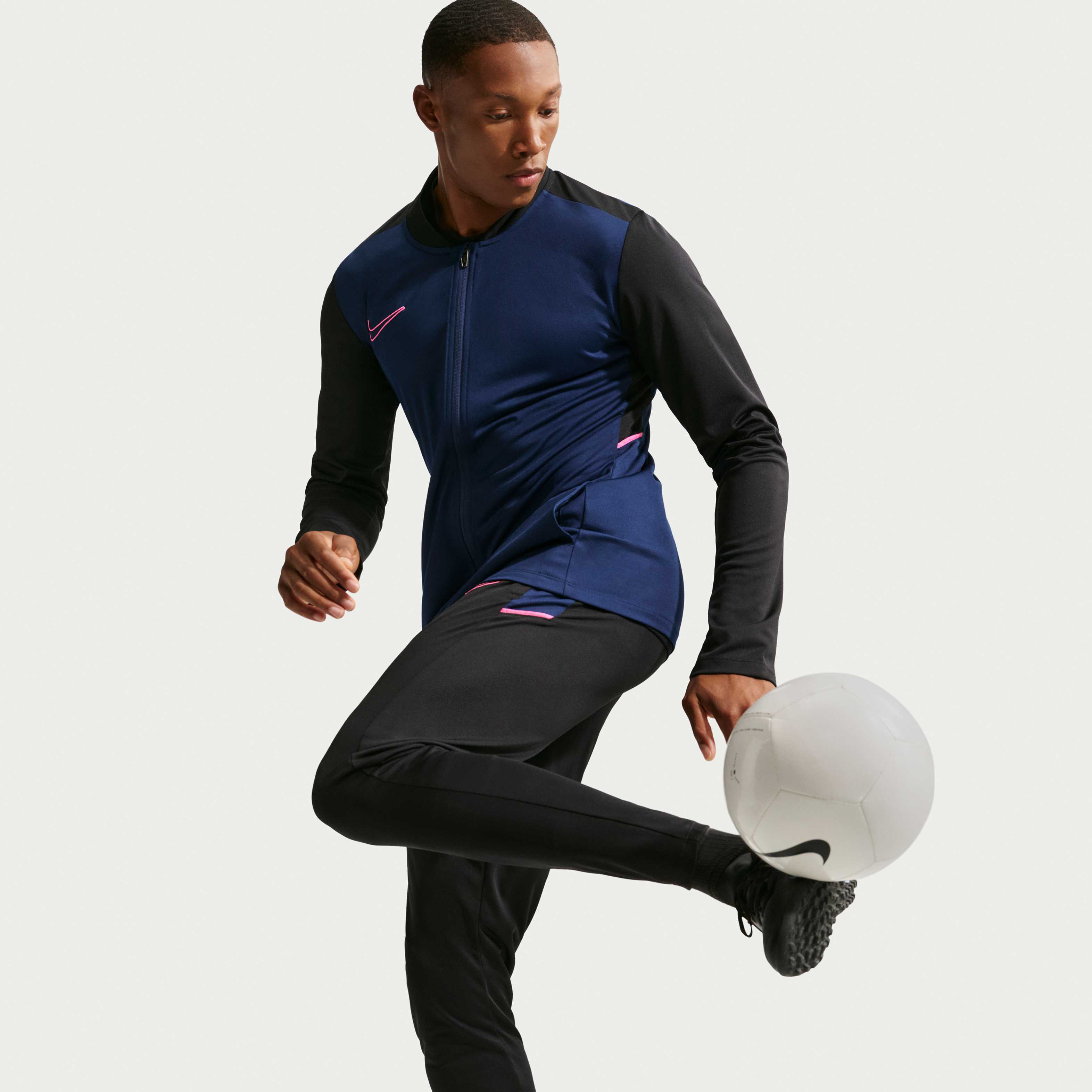 Nike Academy image number 5