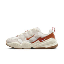 Nike Tech Hera