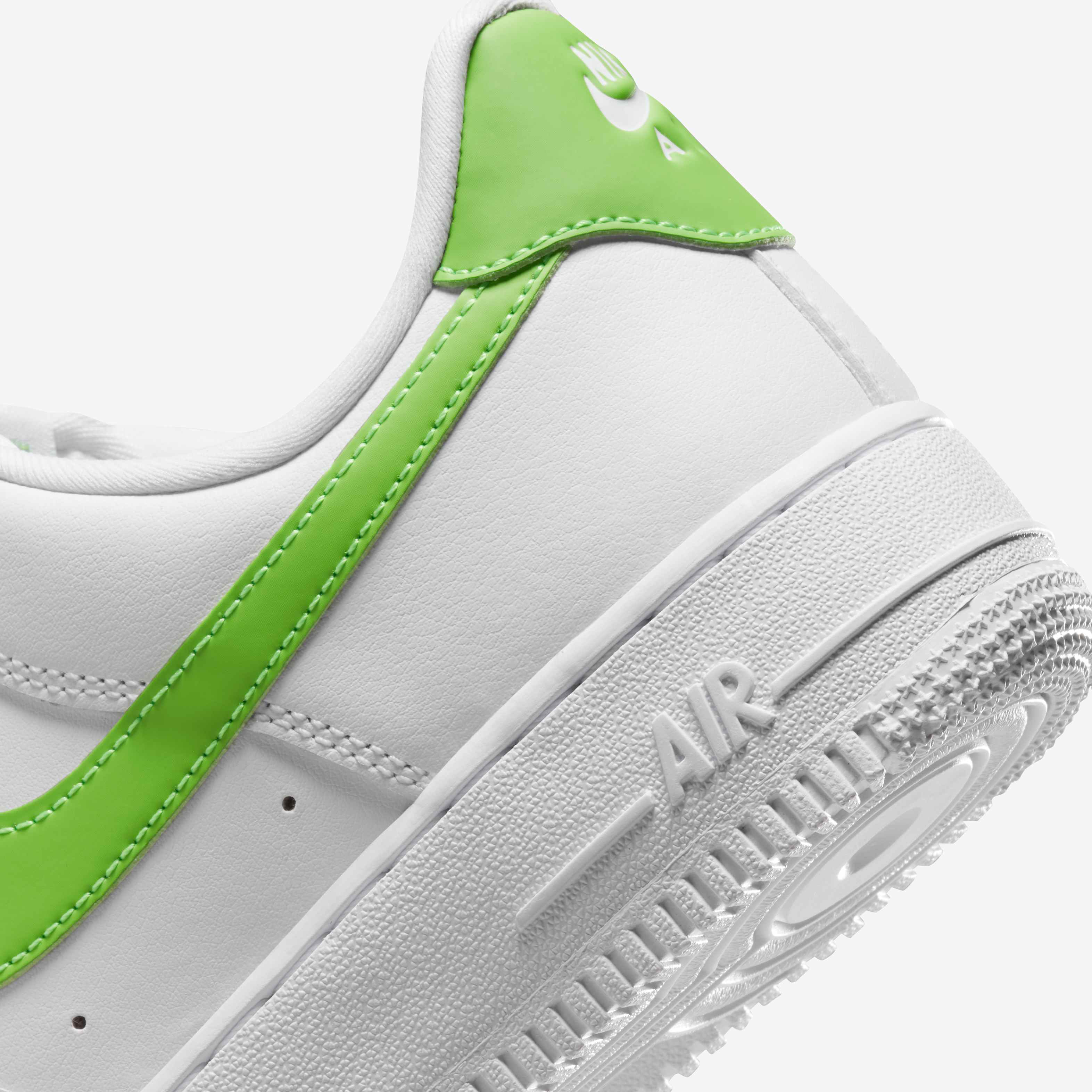 نايكي اير فورس 1 '07 image number 8