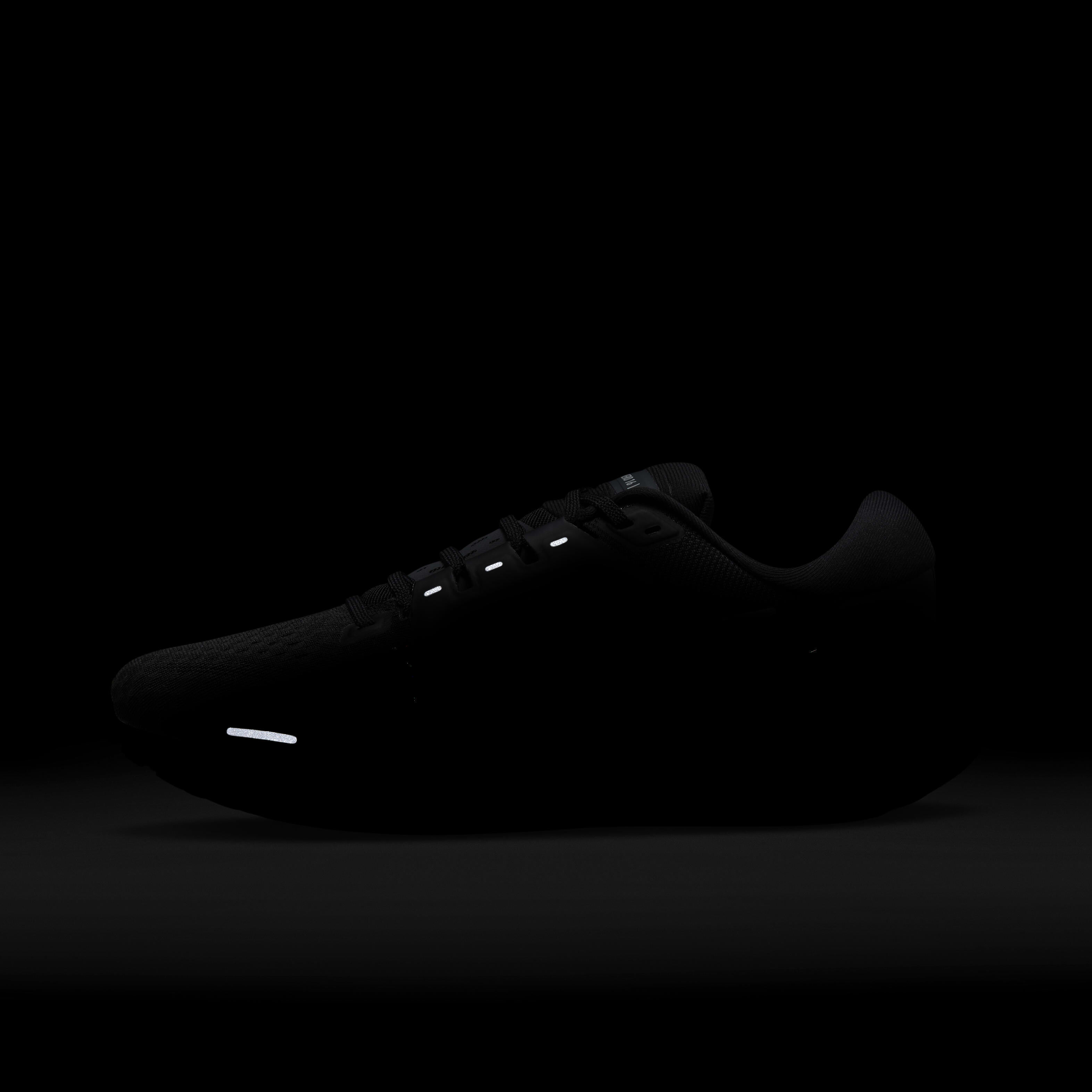 Nike Vomero 16 image number 9
