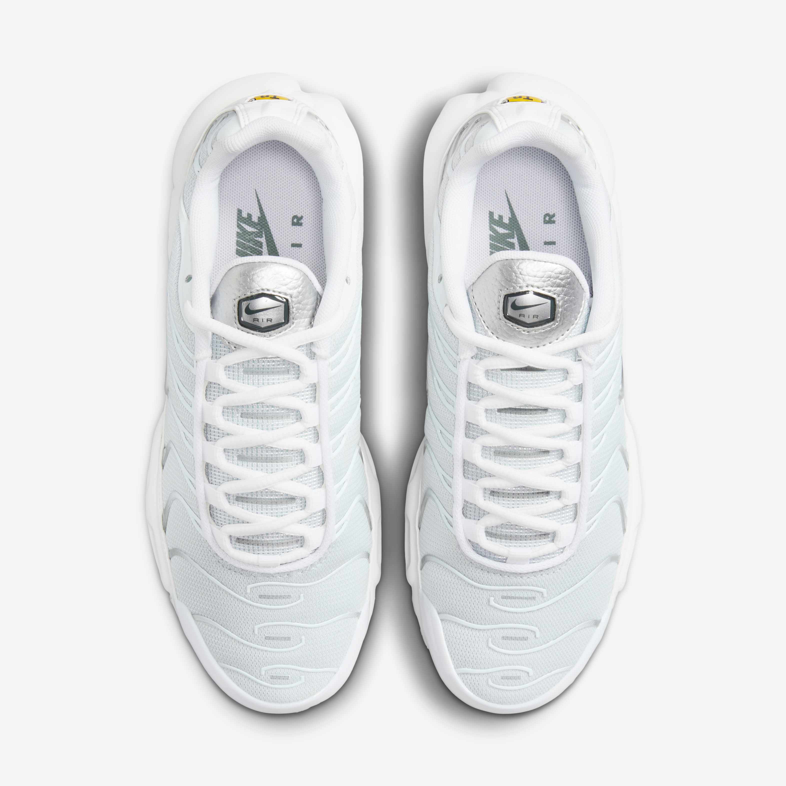 اير ماكس بلاس image number 3