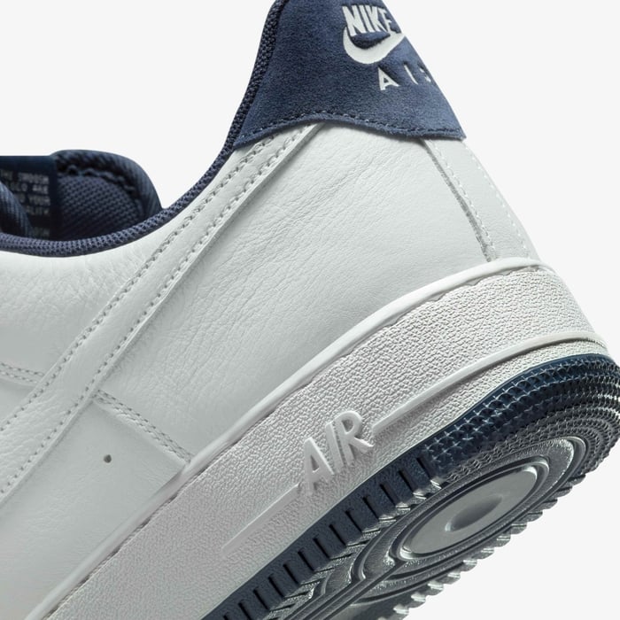 نايكي اير فورس 1 '07 ايليفيت image number 7 نايكي اير فورس 1 '07 ايليفيت image number 7