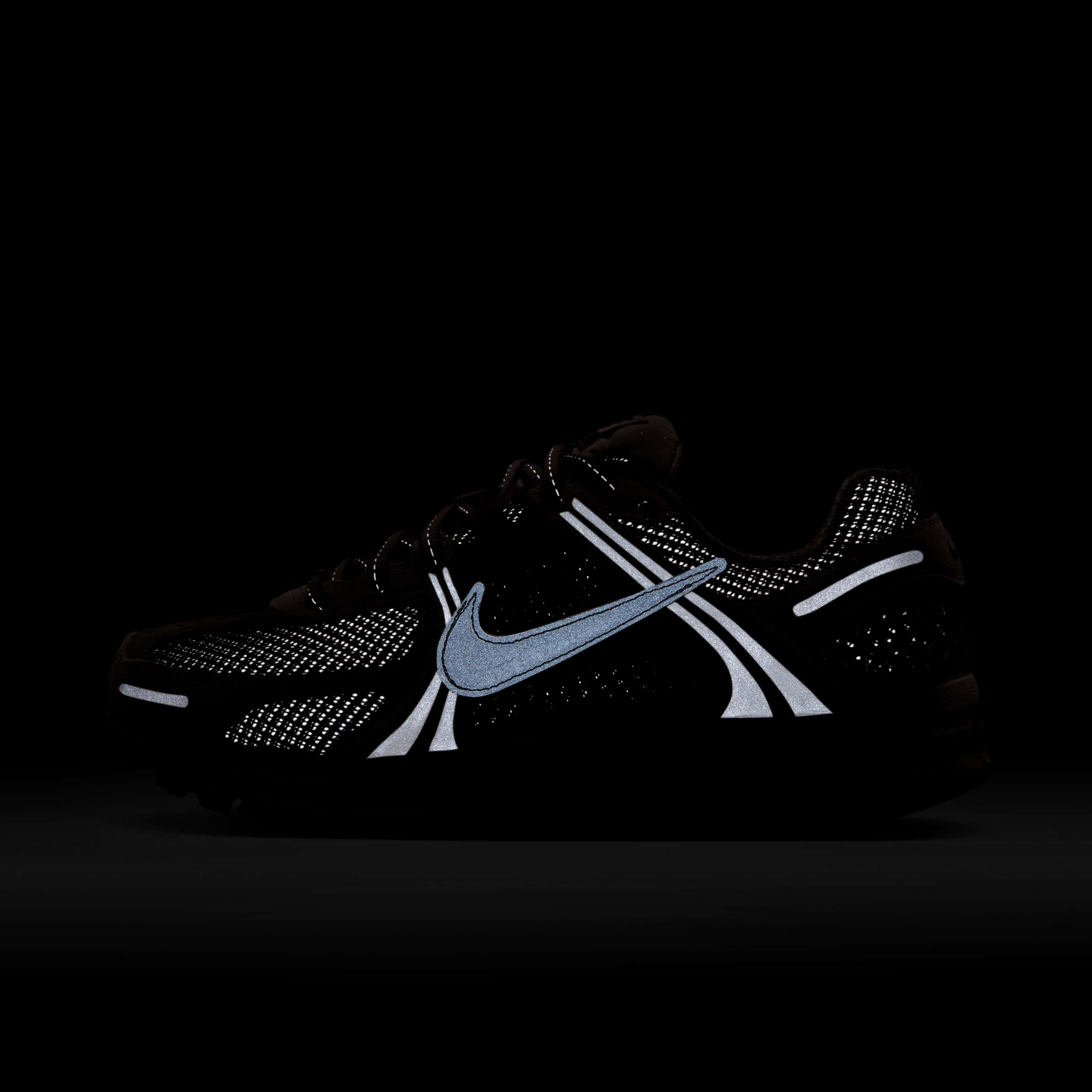 Nike Zoom Vomero 5 image number 9