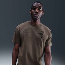 نايكي سبورتسوير