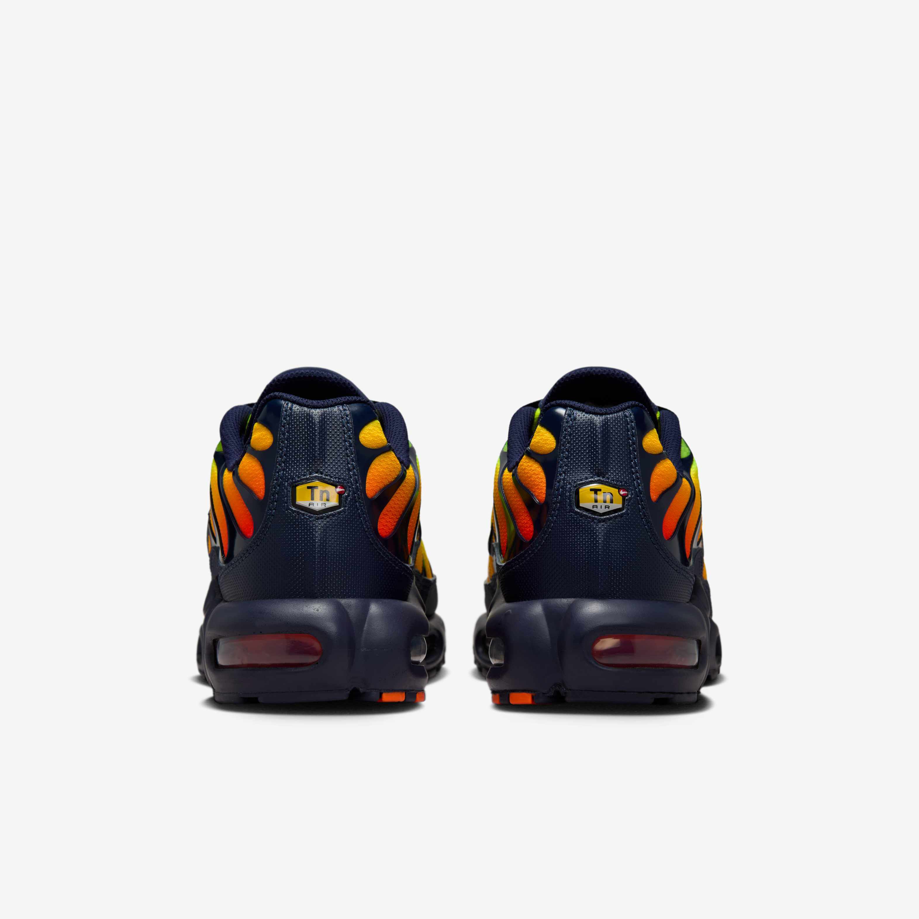 Nike Air Max Plus image number 5