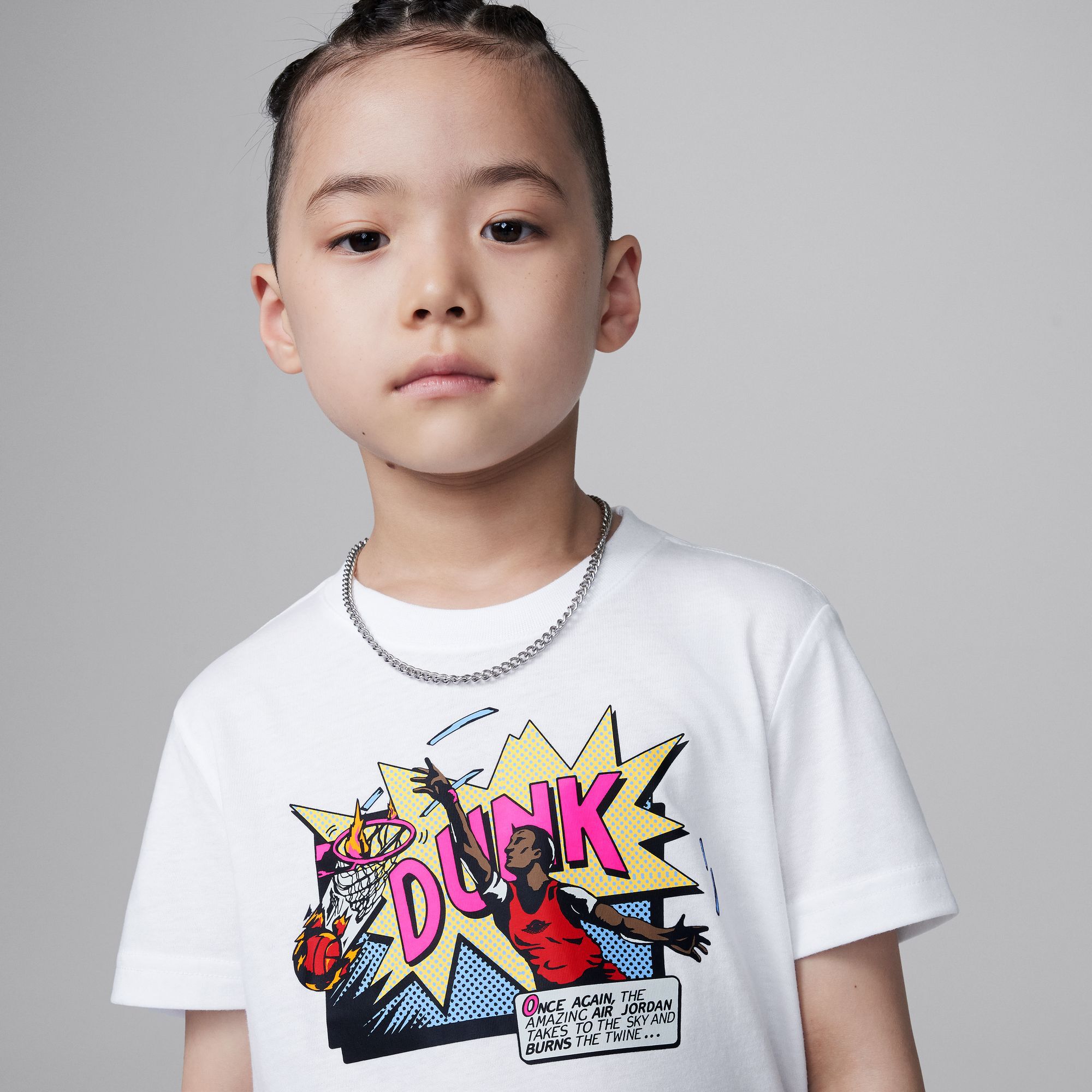 Air Jordan image number 1