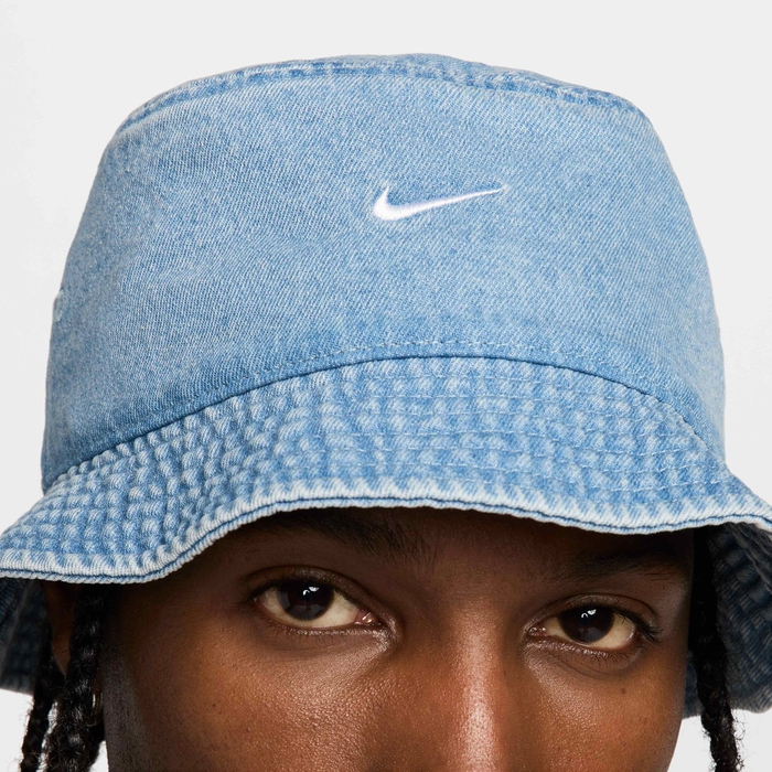 Nike Apex image number 3 Nike Apex image number 3