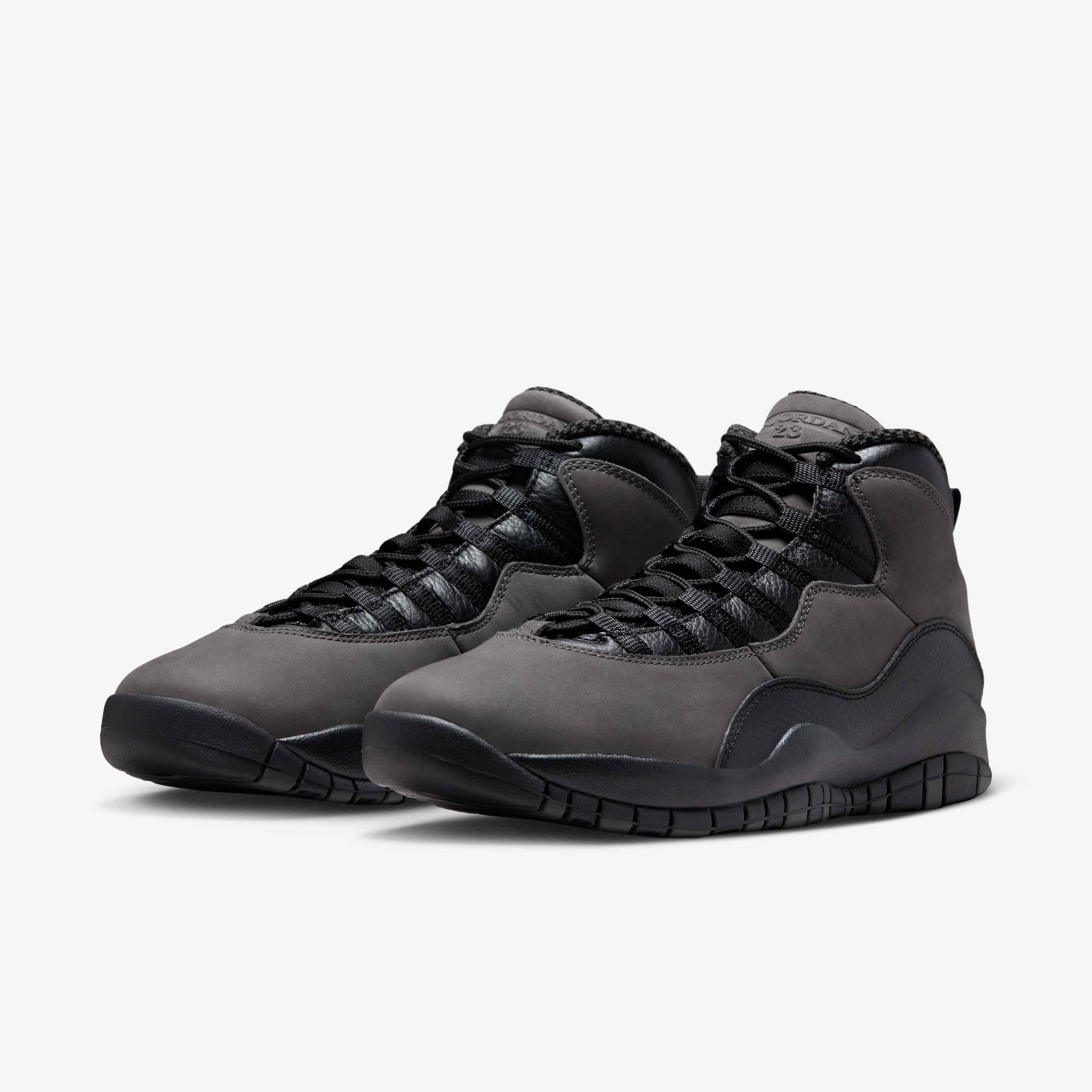 Air Jordan 10 Retro 'Charred Grey and Black' image number 4