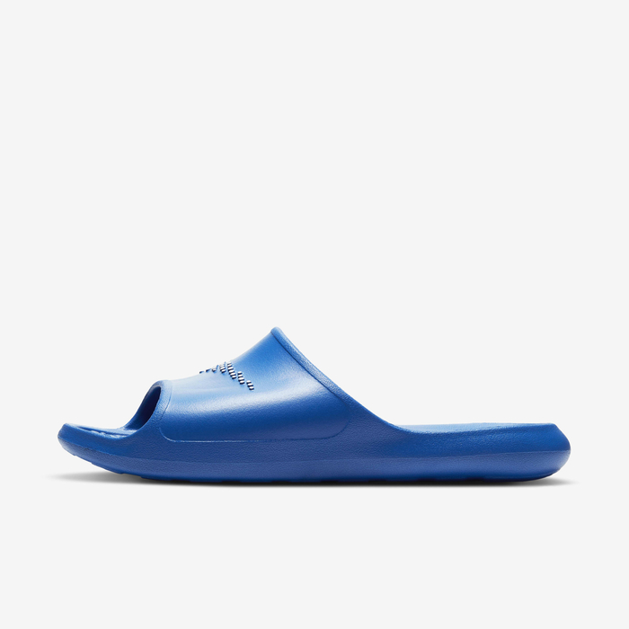 Nike Victori One image number 1 Nike Victori One image number 1