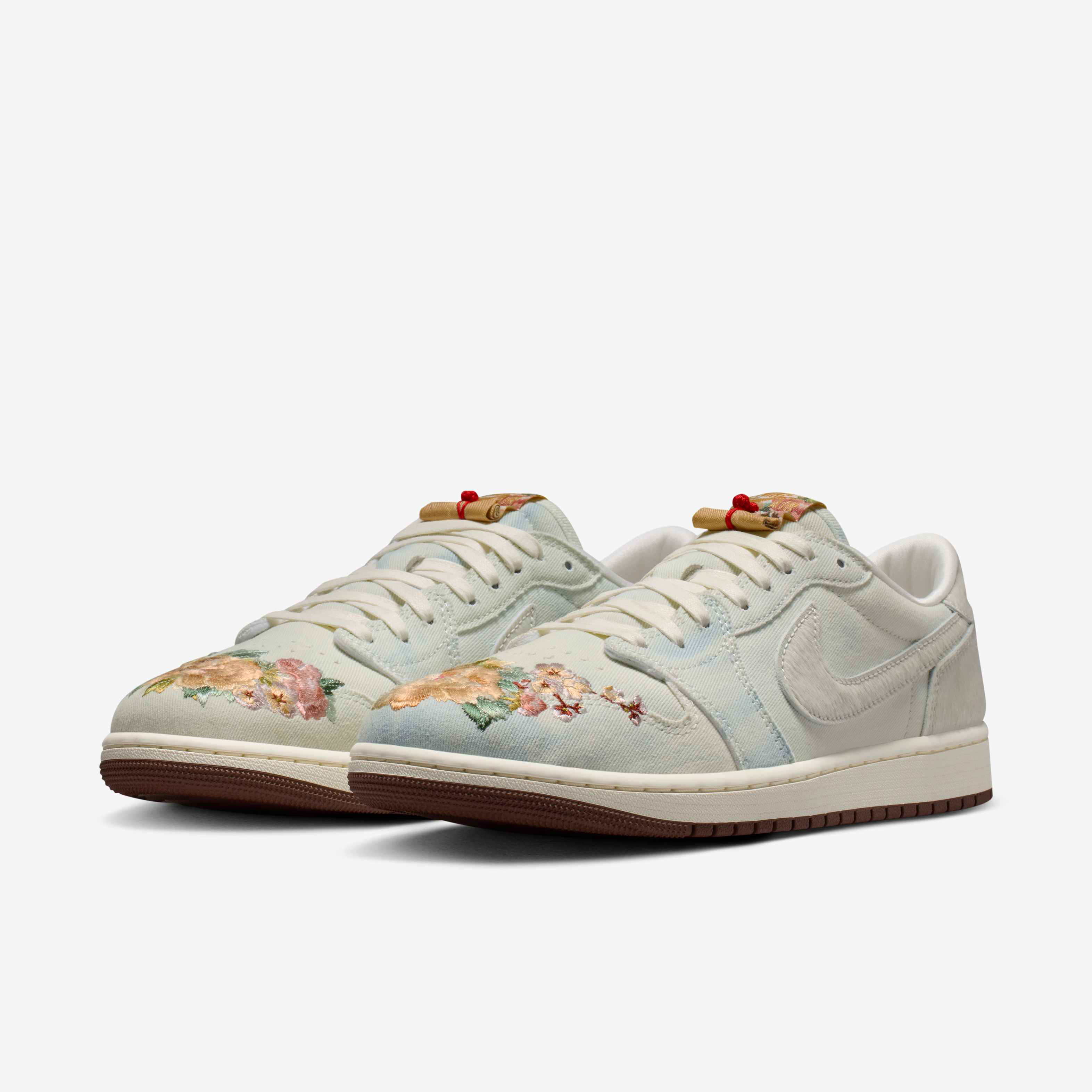 Air Jordan 1 Retro Low OG image number 4