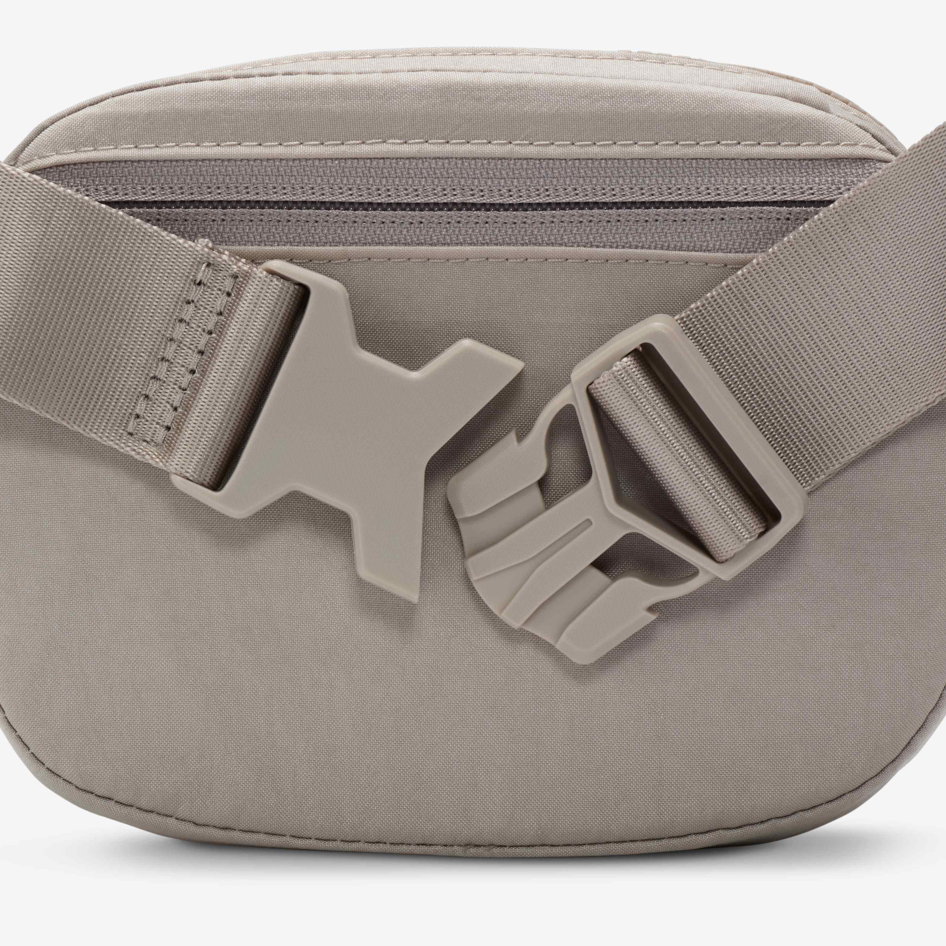 Nike Aura image number 6