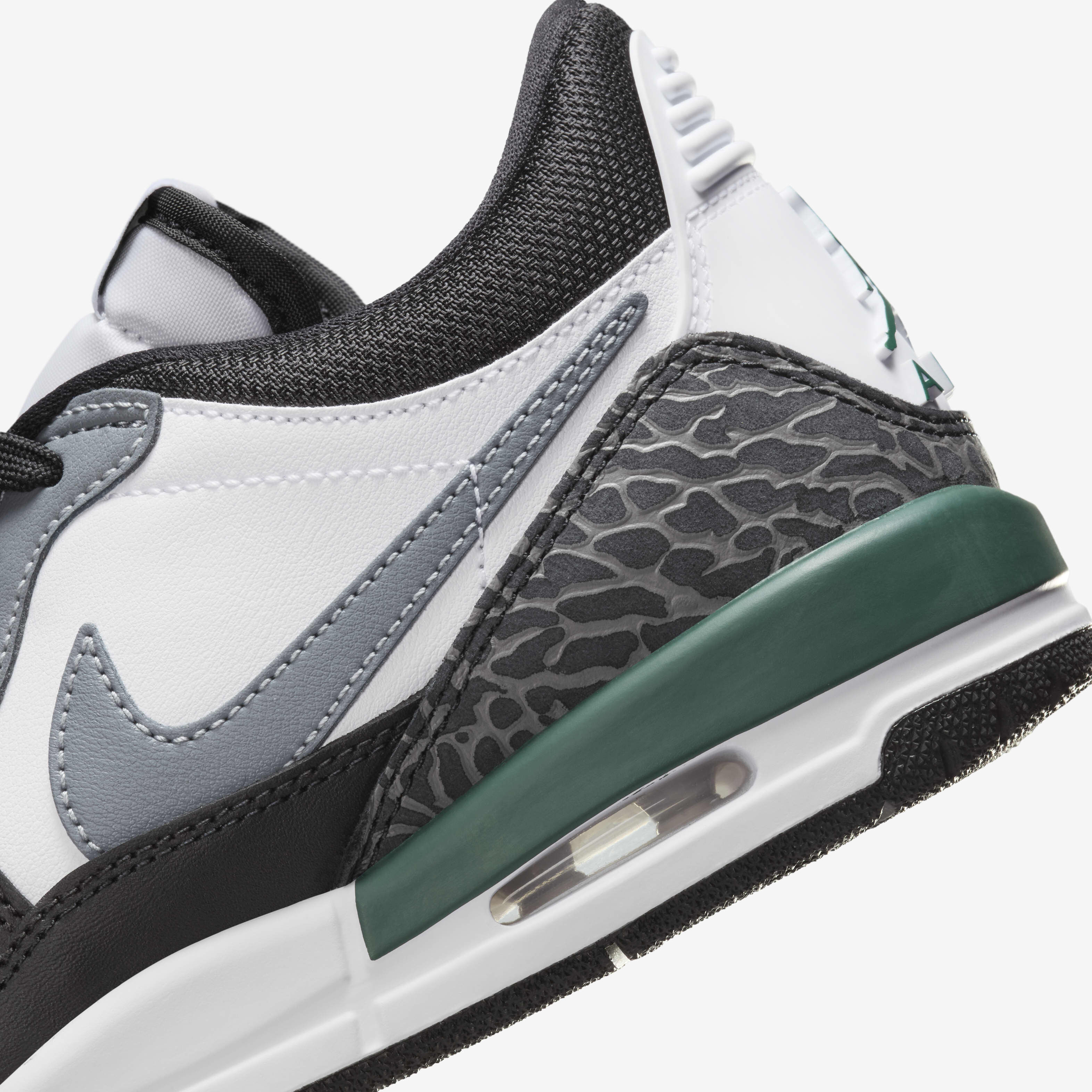 Buy Air Jordan Legacy 312 Low Older Kids' Shoe - White/Black/Cool  Grey/Oxidised Green | Nike Saudi Official