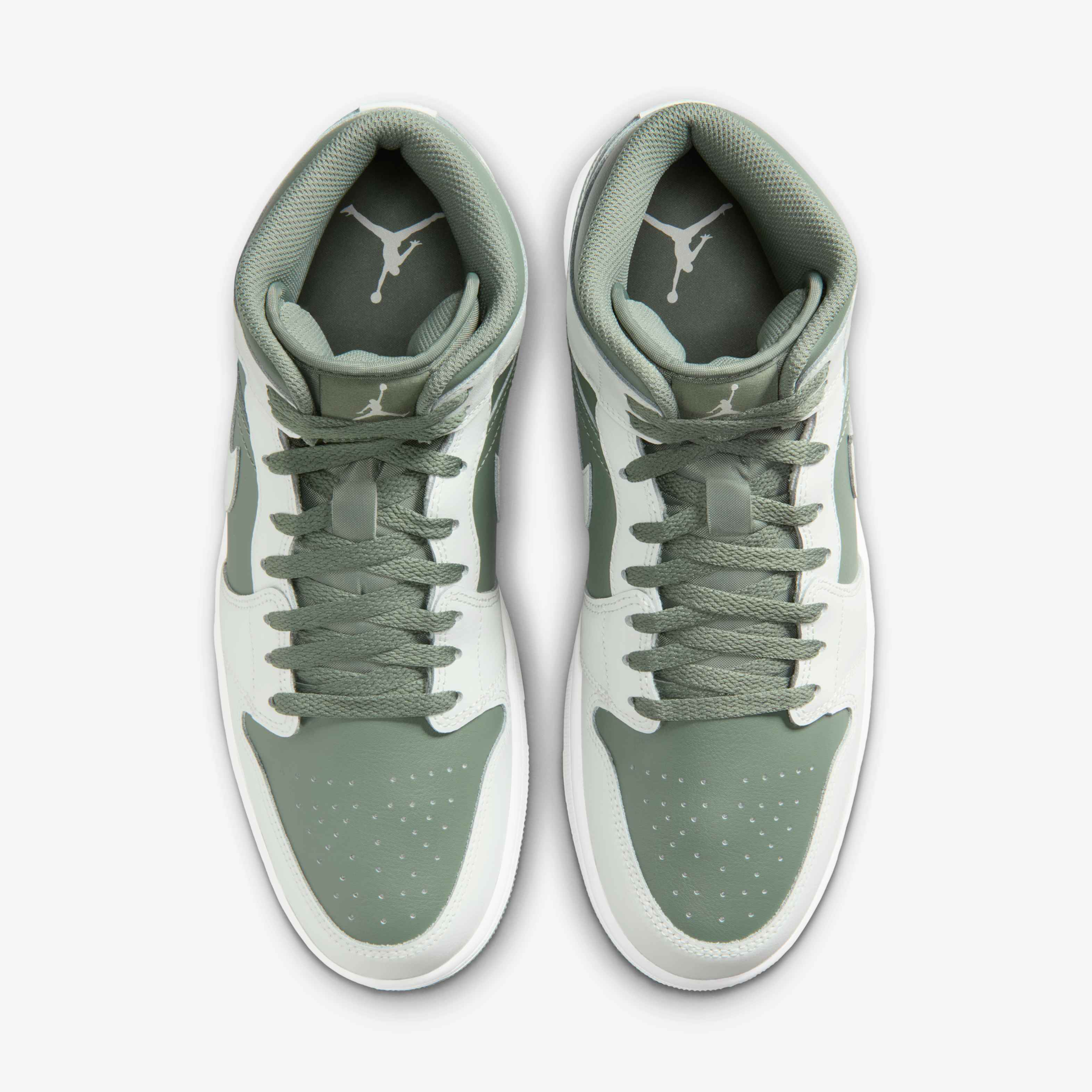 اير جوردن 1 ميد image number 3