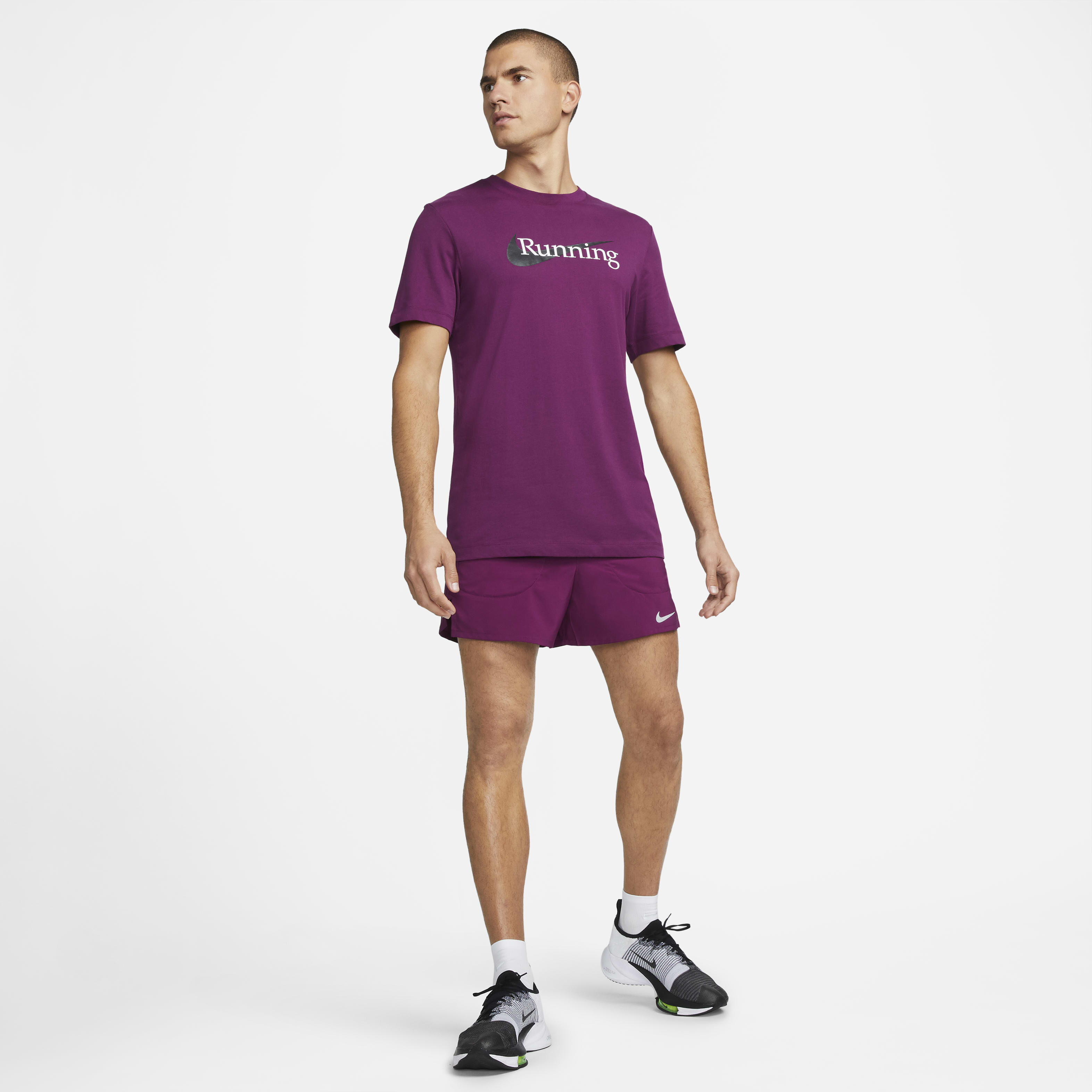 Nike Flex Stride image number 6