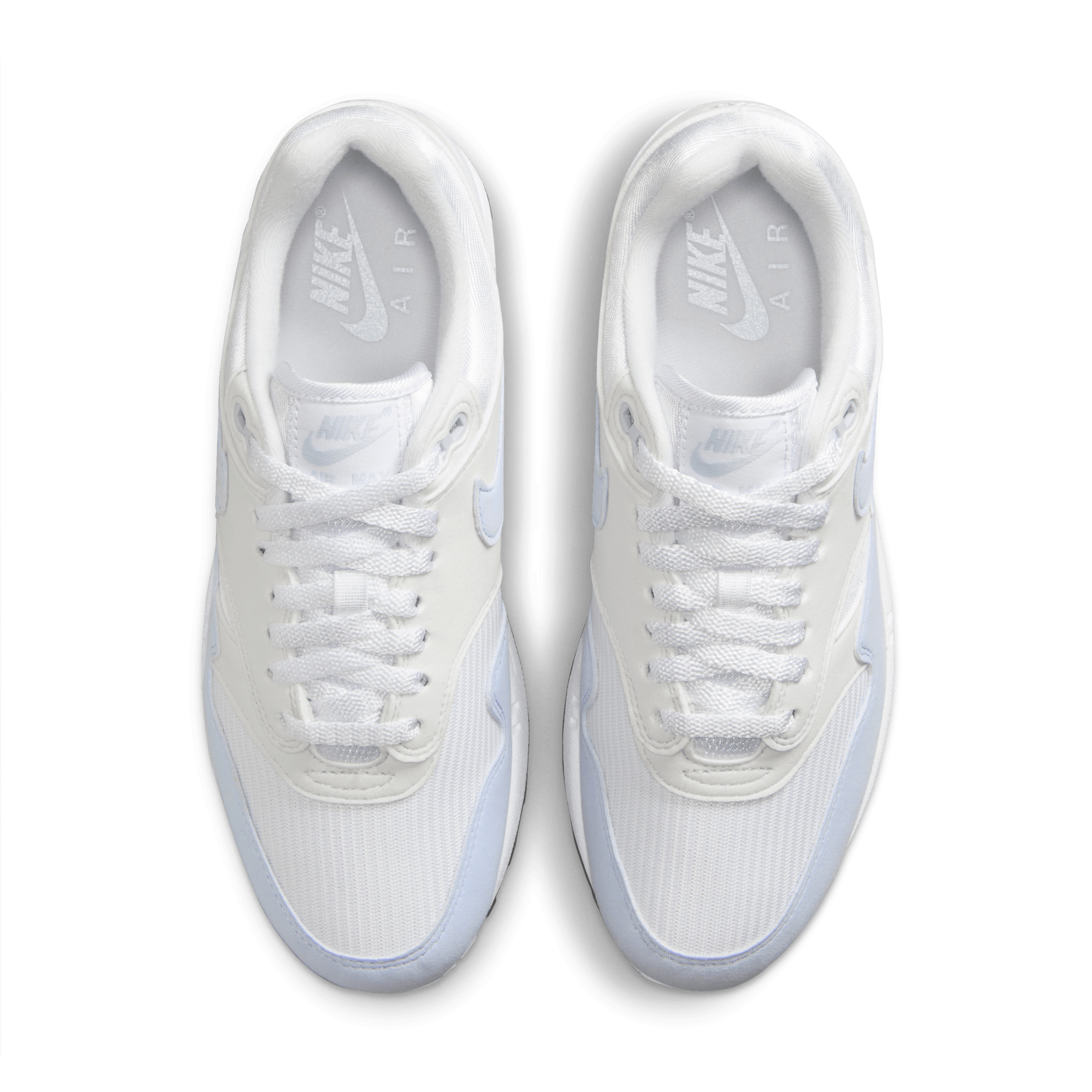 Nike air max 1 ultra essential triple white top