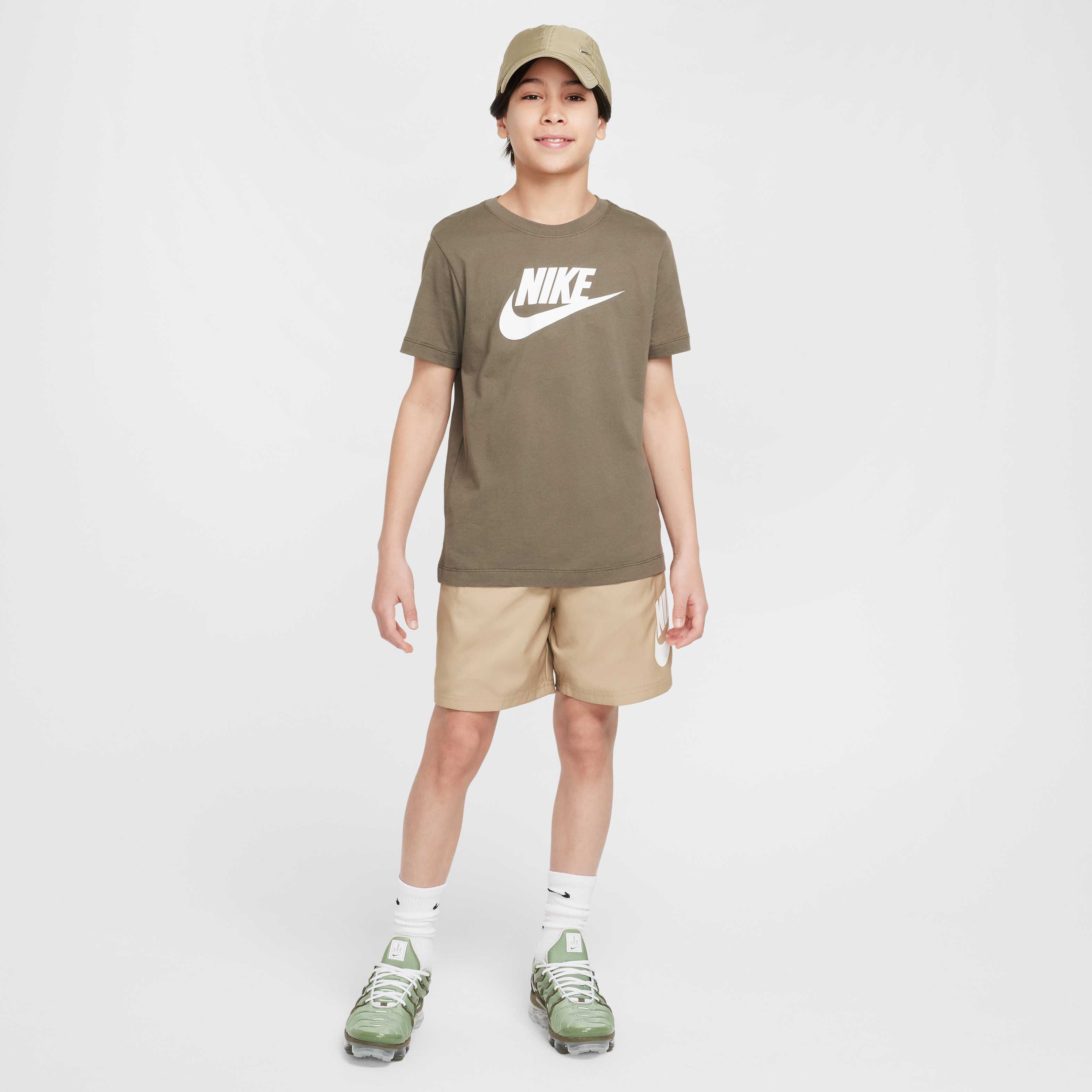 نايكي سبورتسوير image number 4