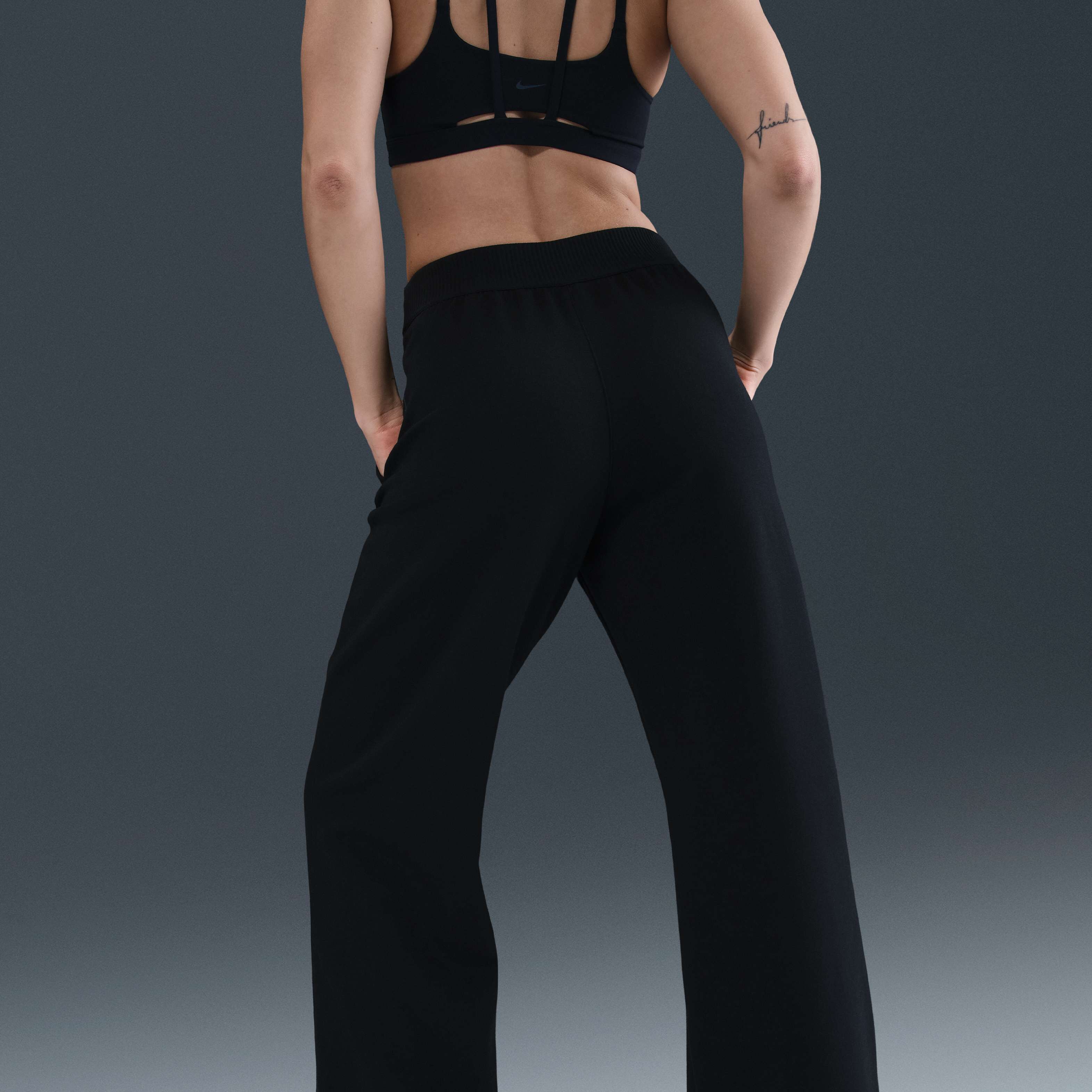 Nike 24.7 ImpossiblySoft image number 2