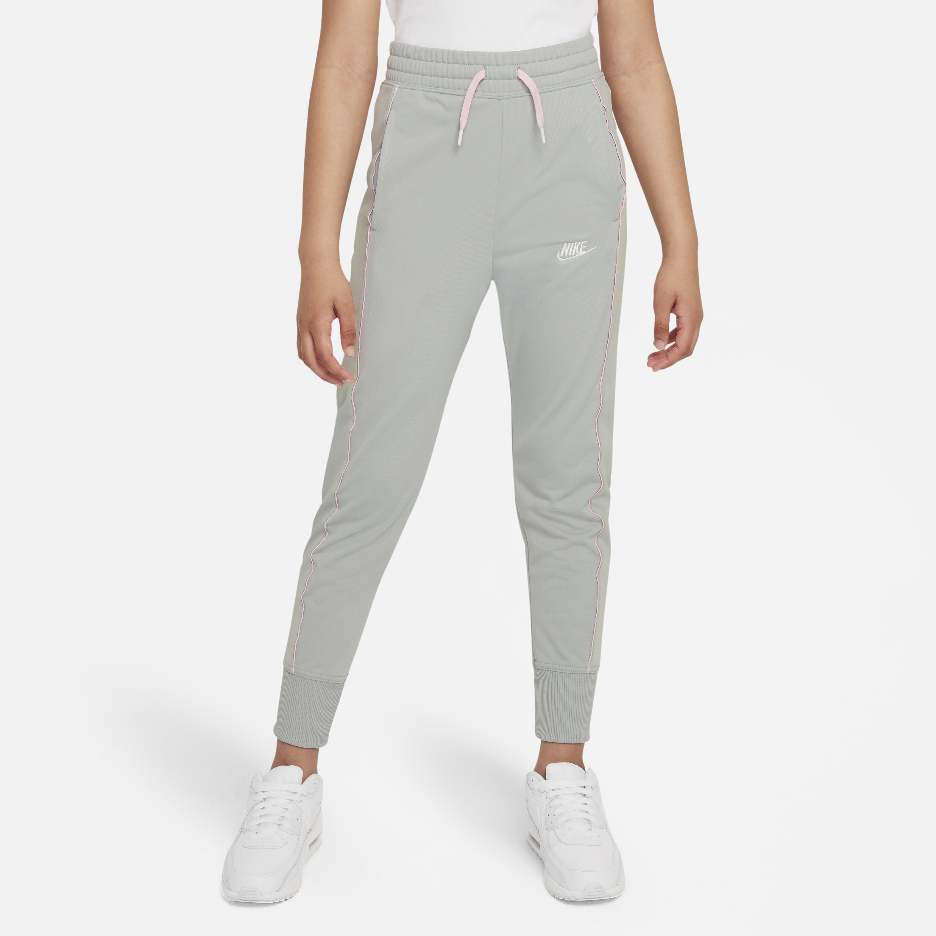 نايكي سبورتسوير image number 5