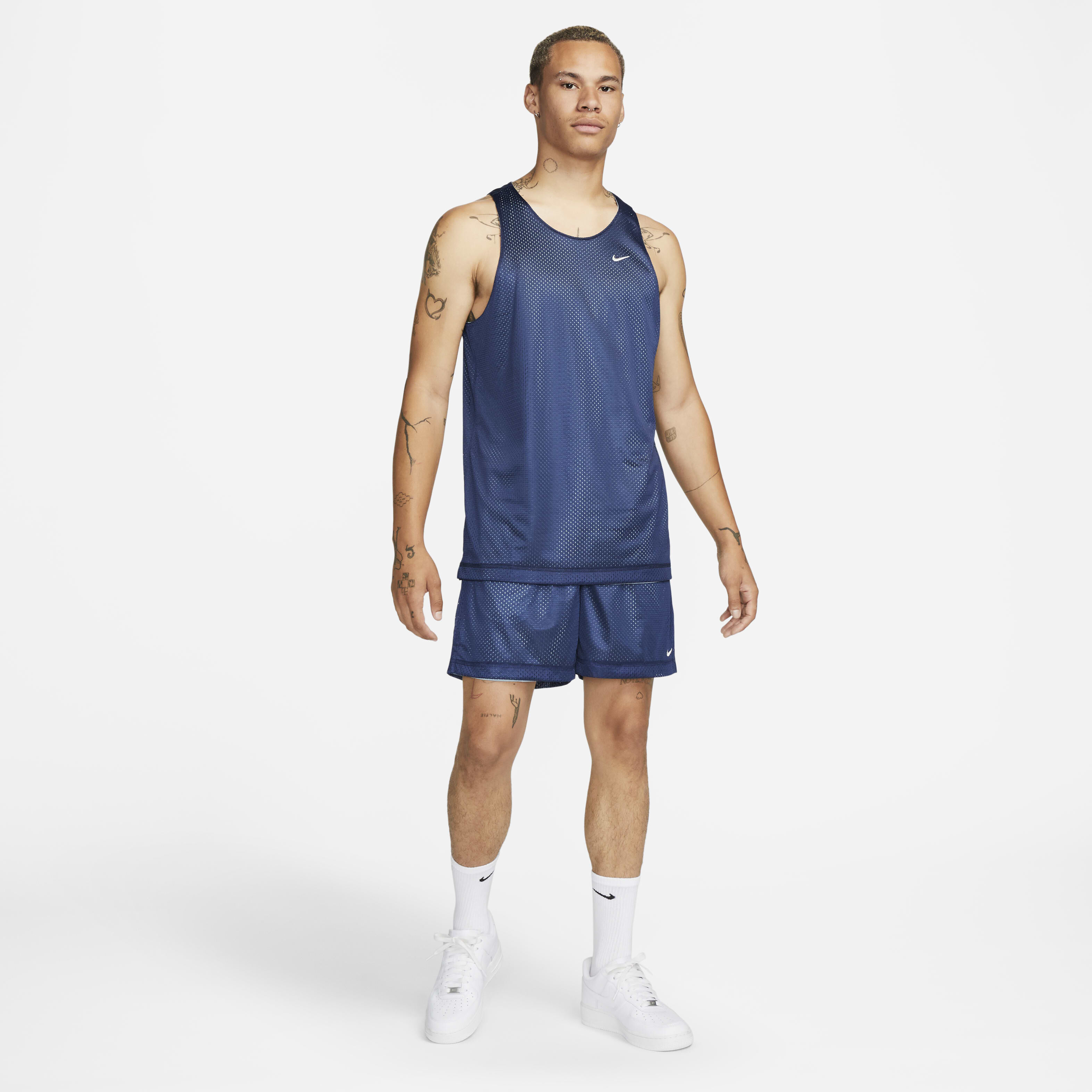 Nike Dri-FIT Standard Issue image number 5