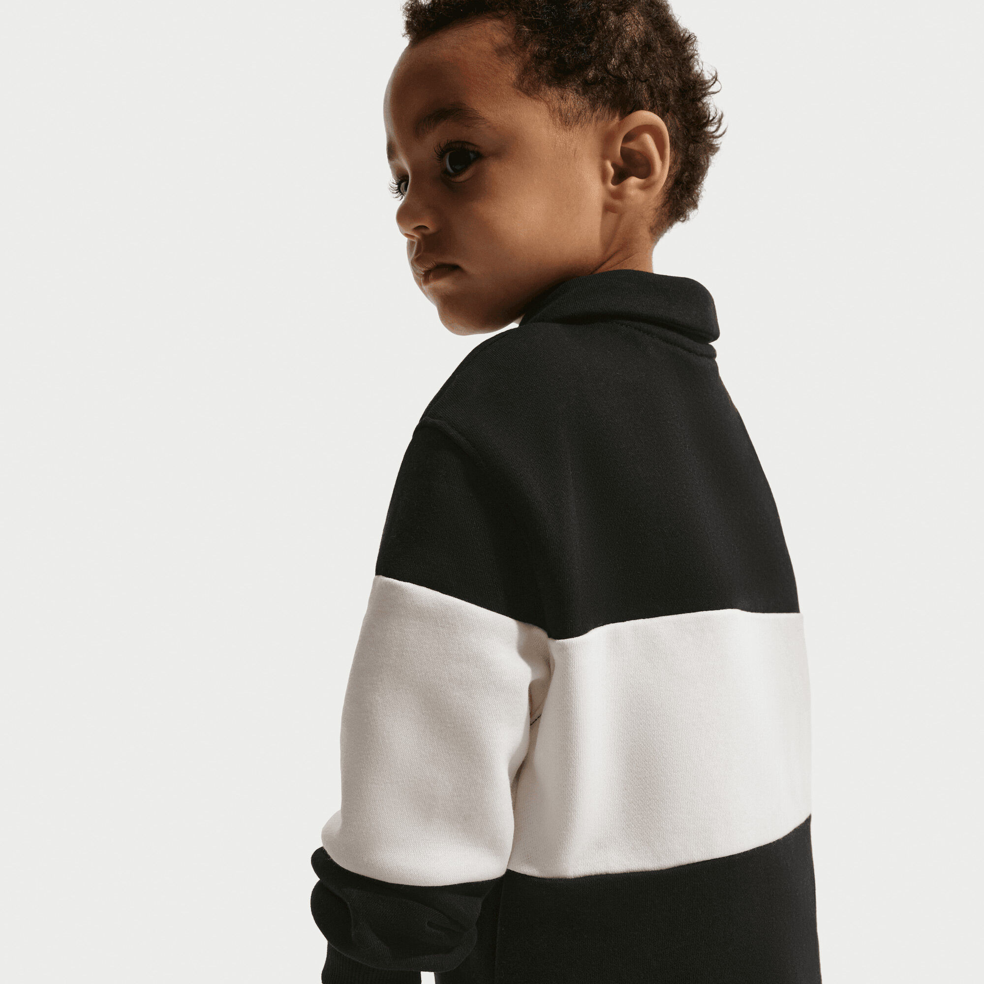 Nike Club image number 3