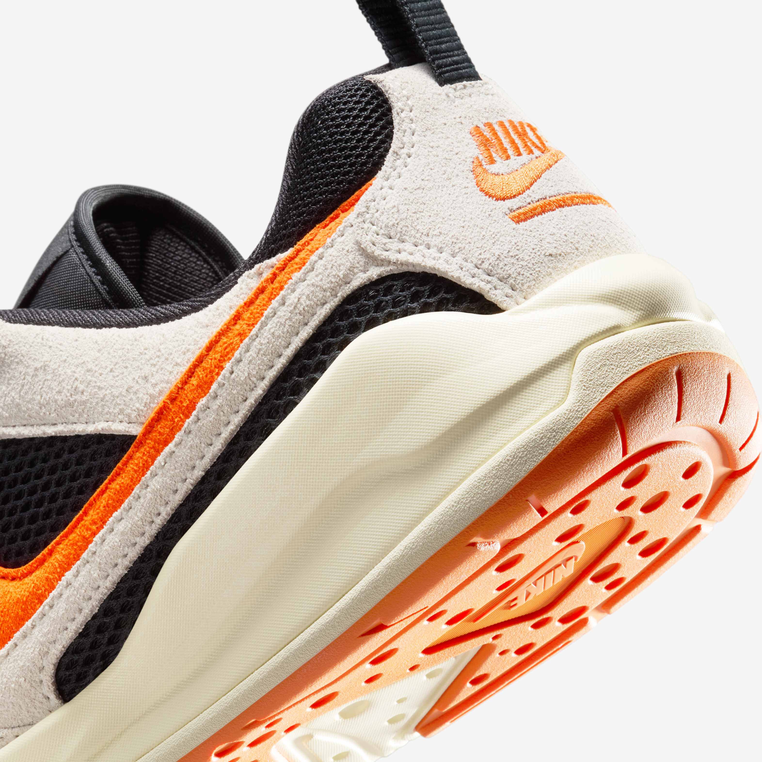 جوردن سي أم أف تي ايرا image number 7