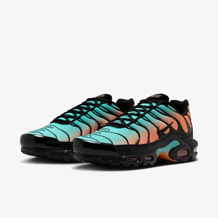 Nike Air Max Plus image number 4 Nike Air Max Plus image number 4