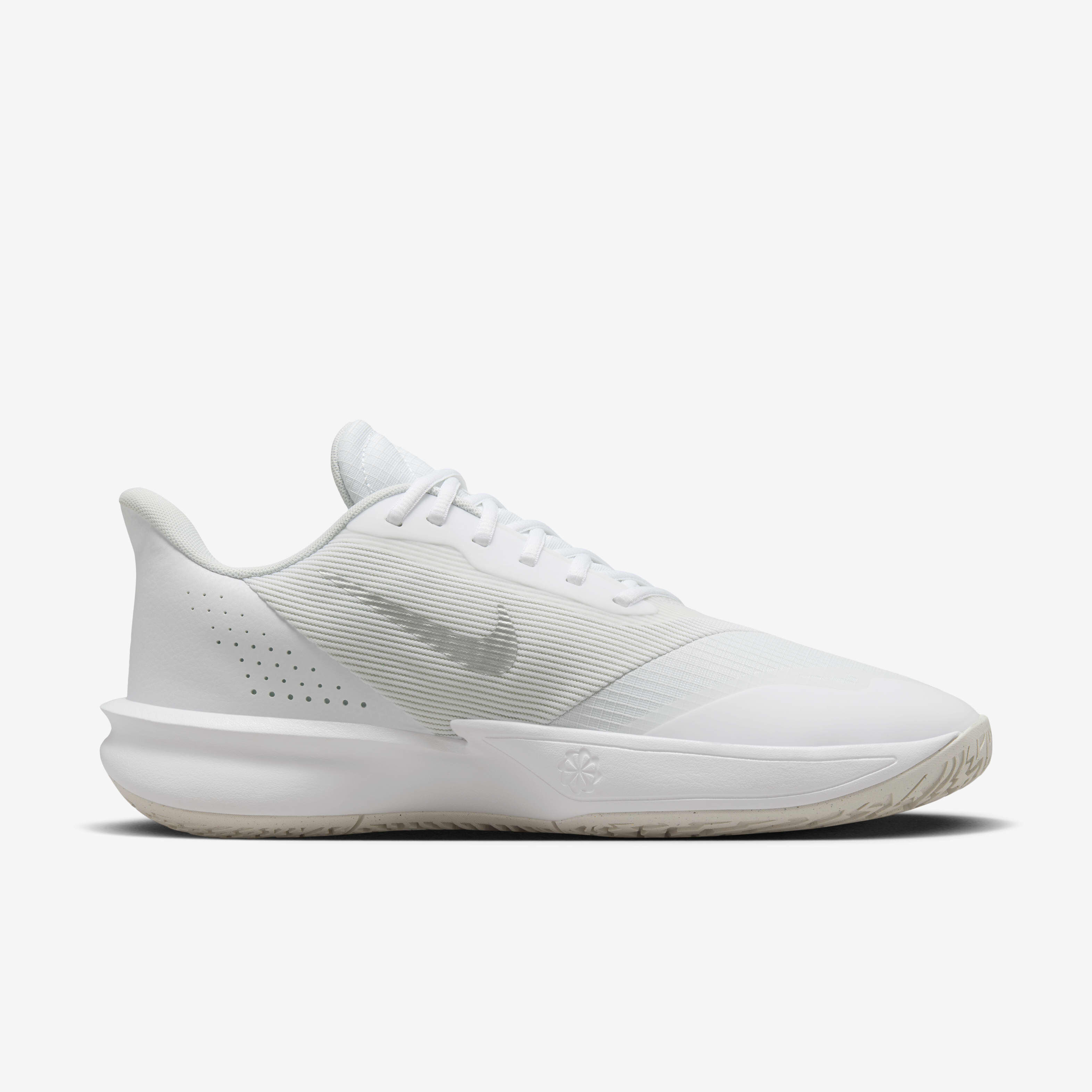 Nike precision 3 trainers clearance