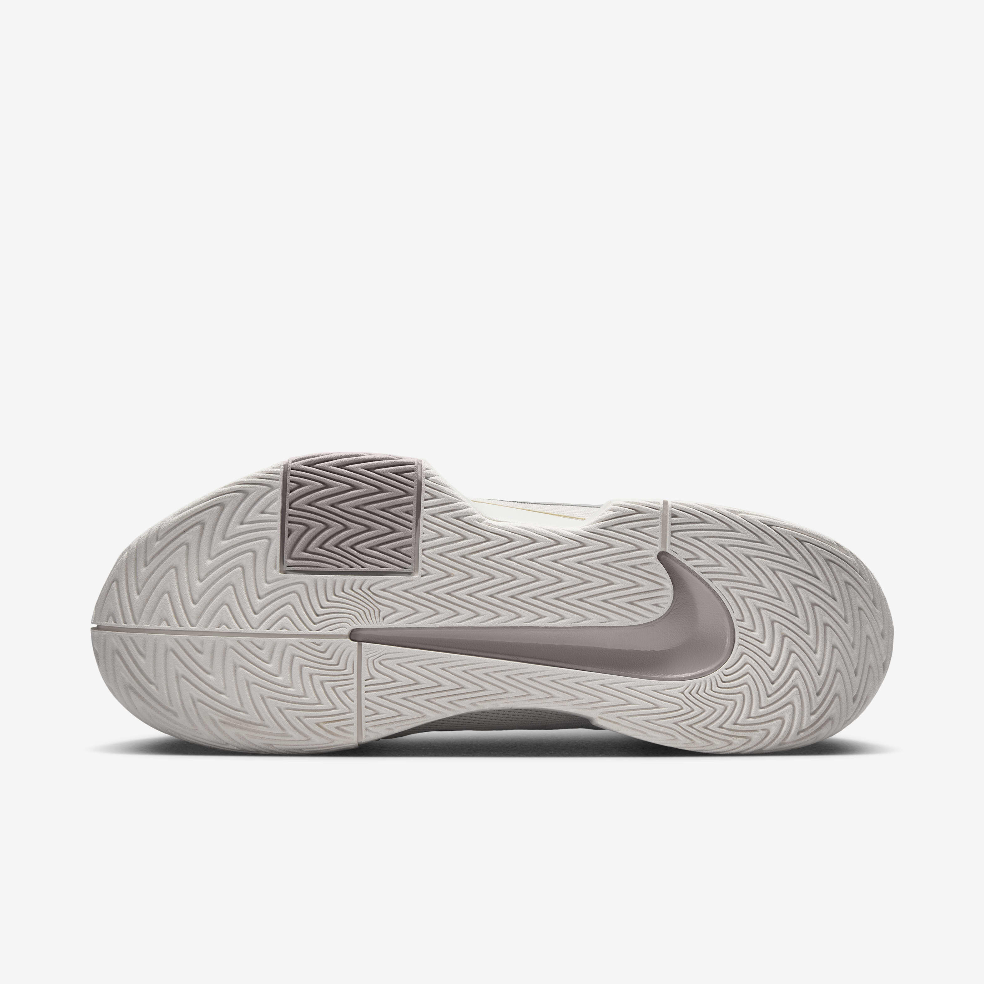 Buy Nike GP Challenge Pro Premium Men s Hard Court Tennis Shoes Nike Saudi Official