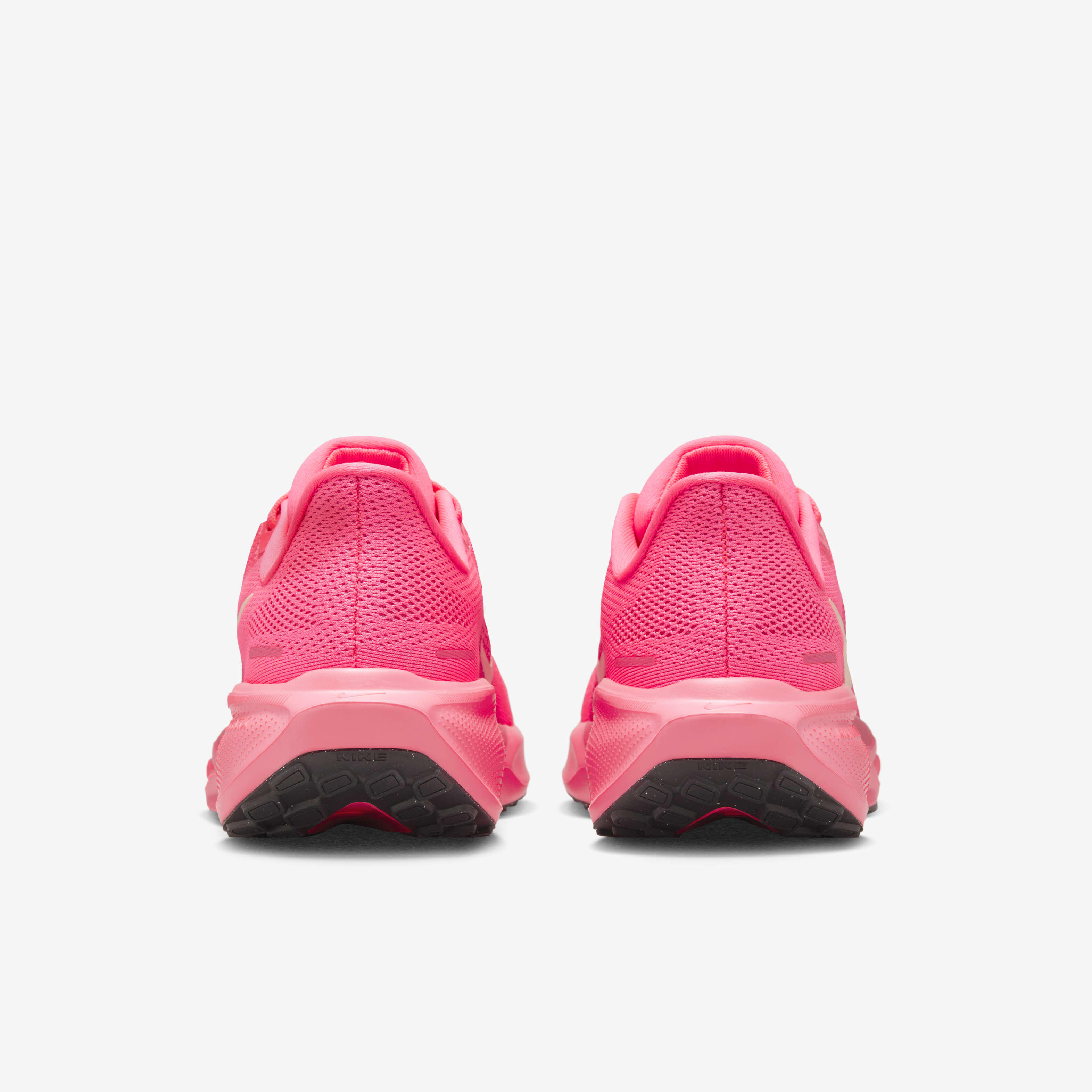 Nike womens shoes hot pink clearance