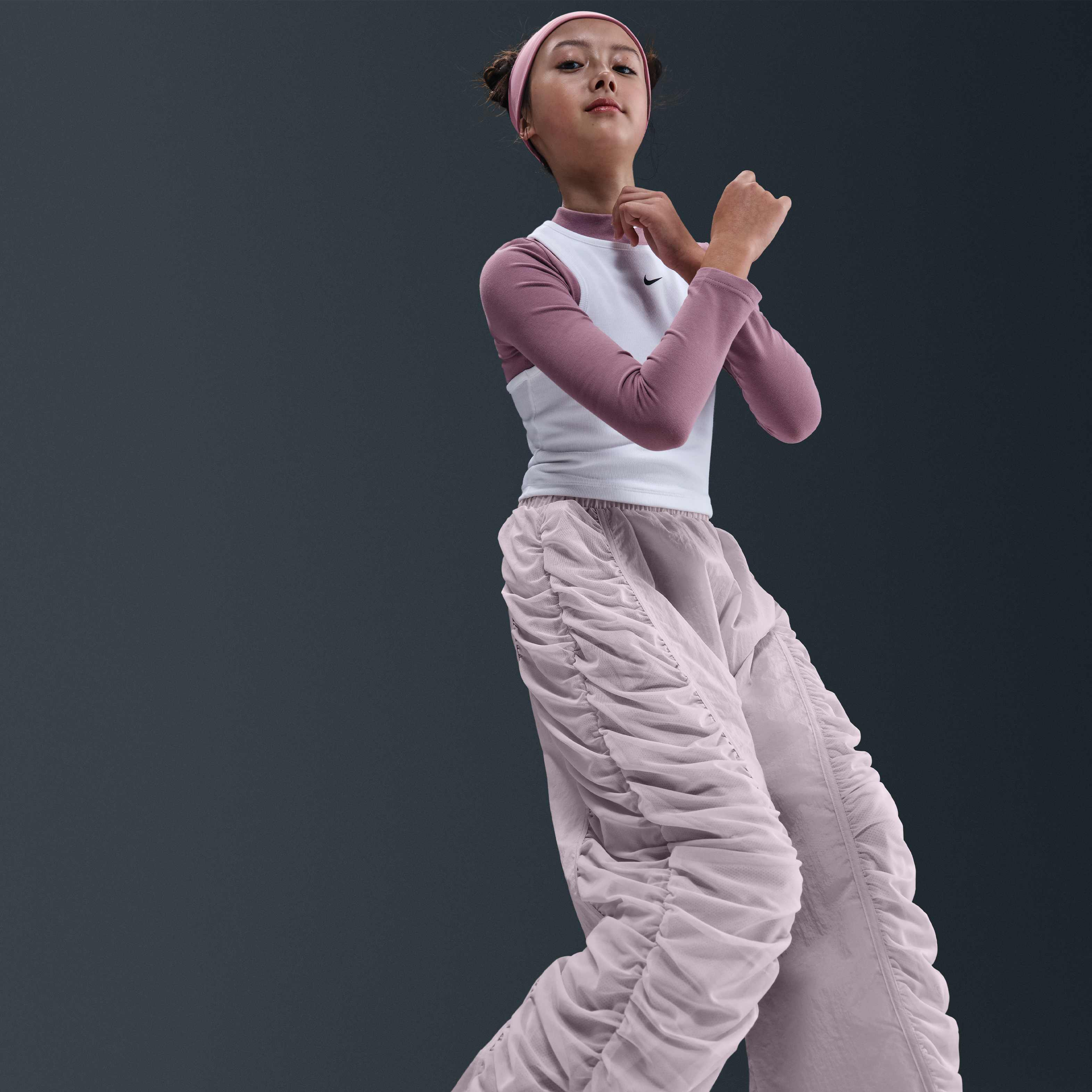 نايكي سبورتسوير image number 4