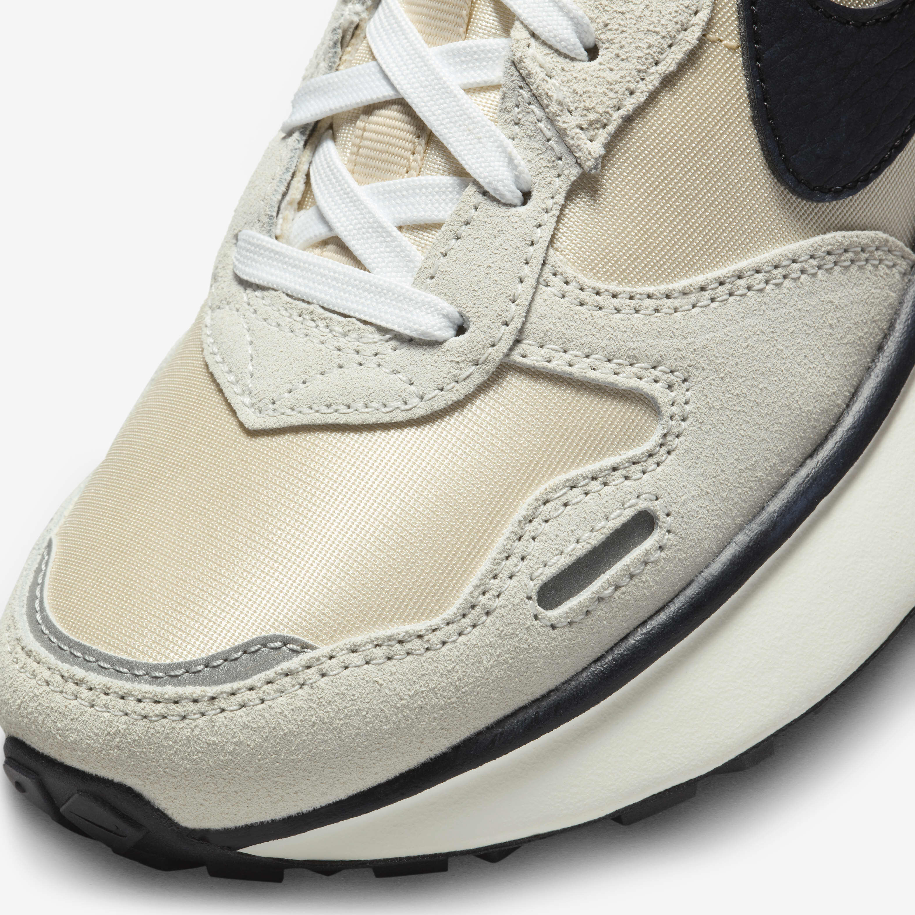 【Nike】 正規品★ (W) Phoenix Waffle Summit White Sanddrift Amazon.com | Nike Phoenix Waffle Women's Shoes (FD2196-100