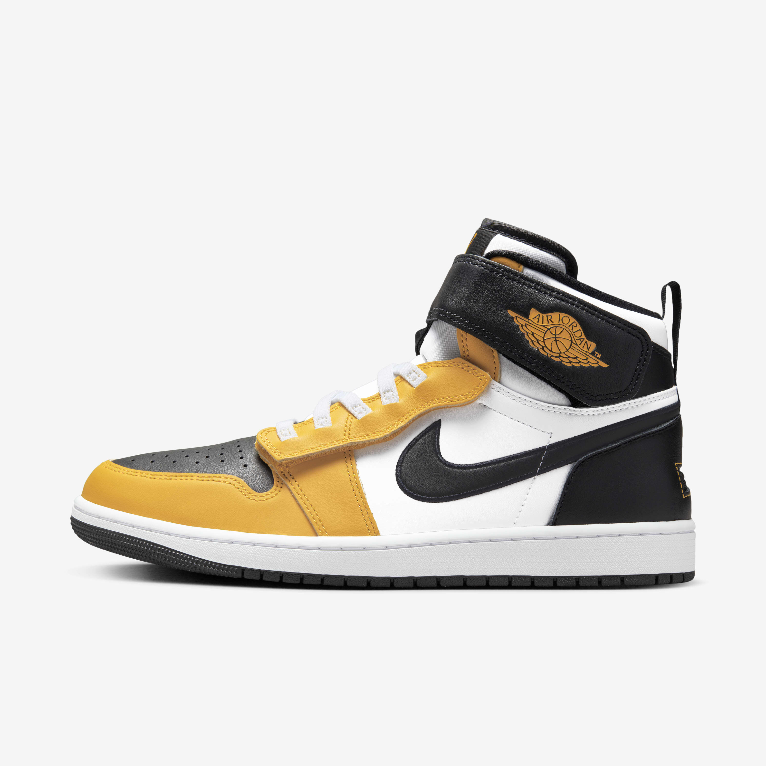 Buy Air Jordan 1 Hi FlyEase Men s Shoes Nike Saudi Official