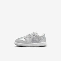 Jordan 1 Retro Low