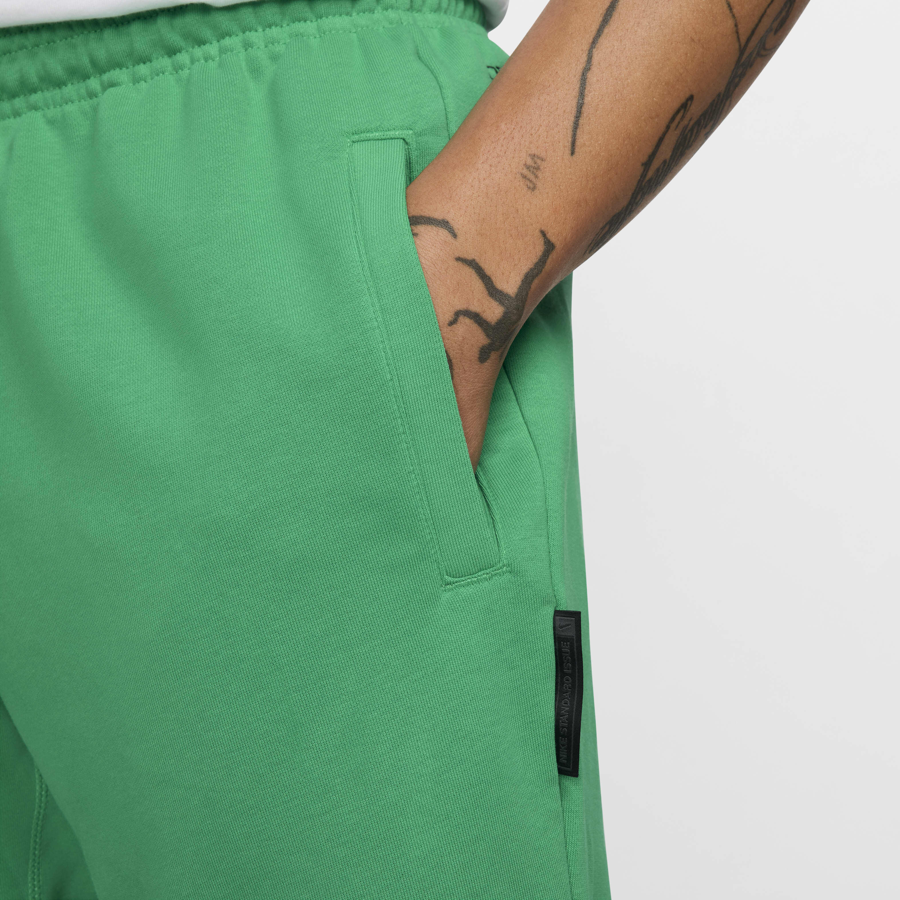 يانيس image number 2