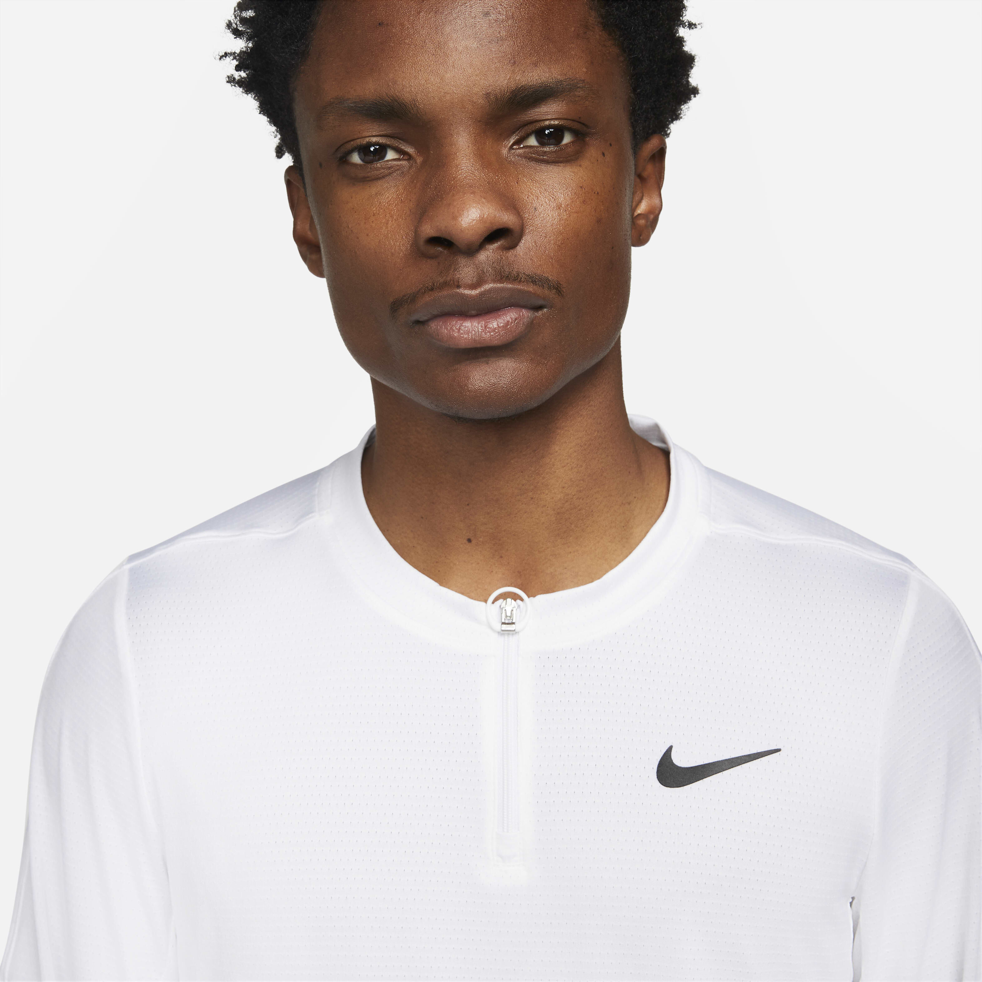 NikeCourt Dri-FIT Advantage image number 2
