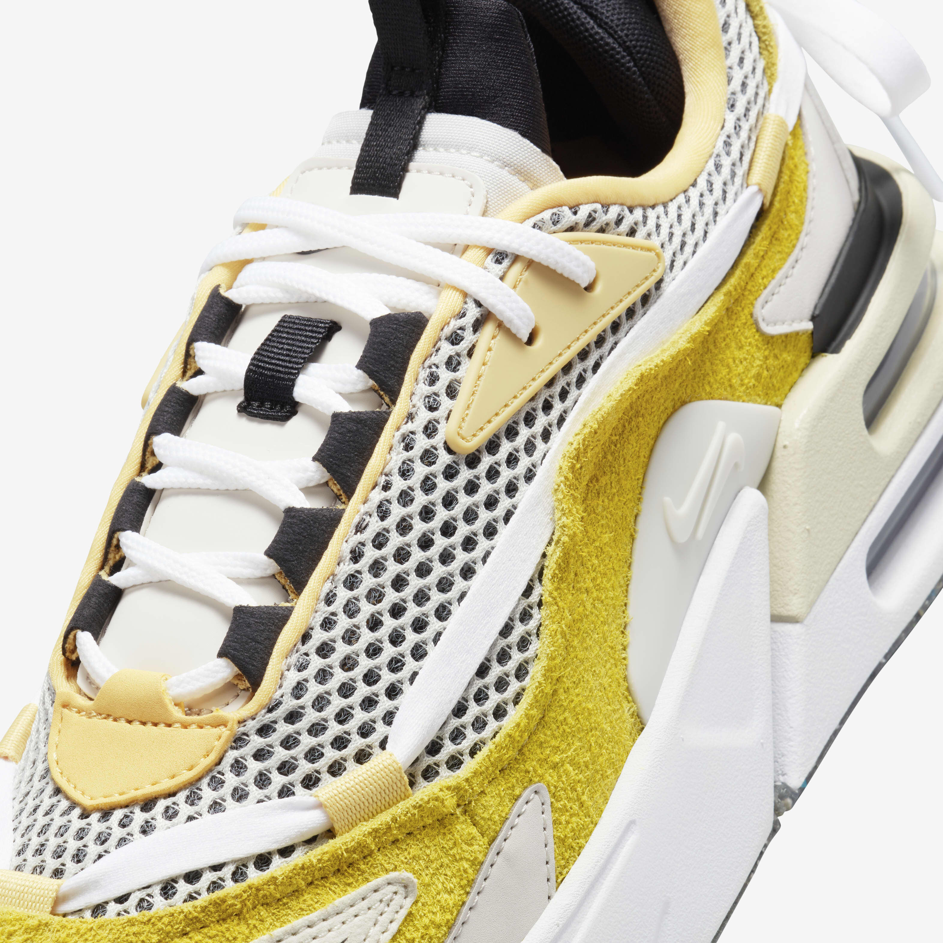 اير ماكس فوريوسا image number 6