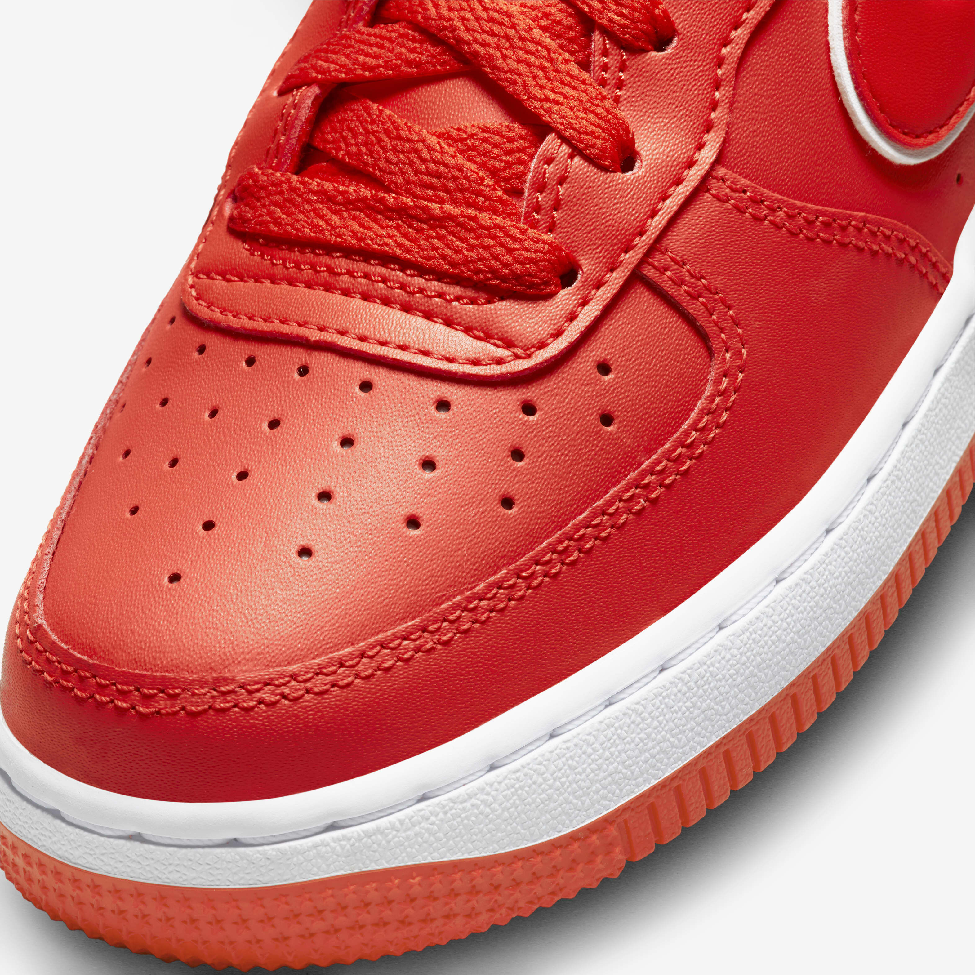 Buy Nike Air Force 1 Older Kids Shoes Nike Saudi Official