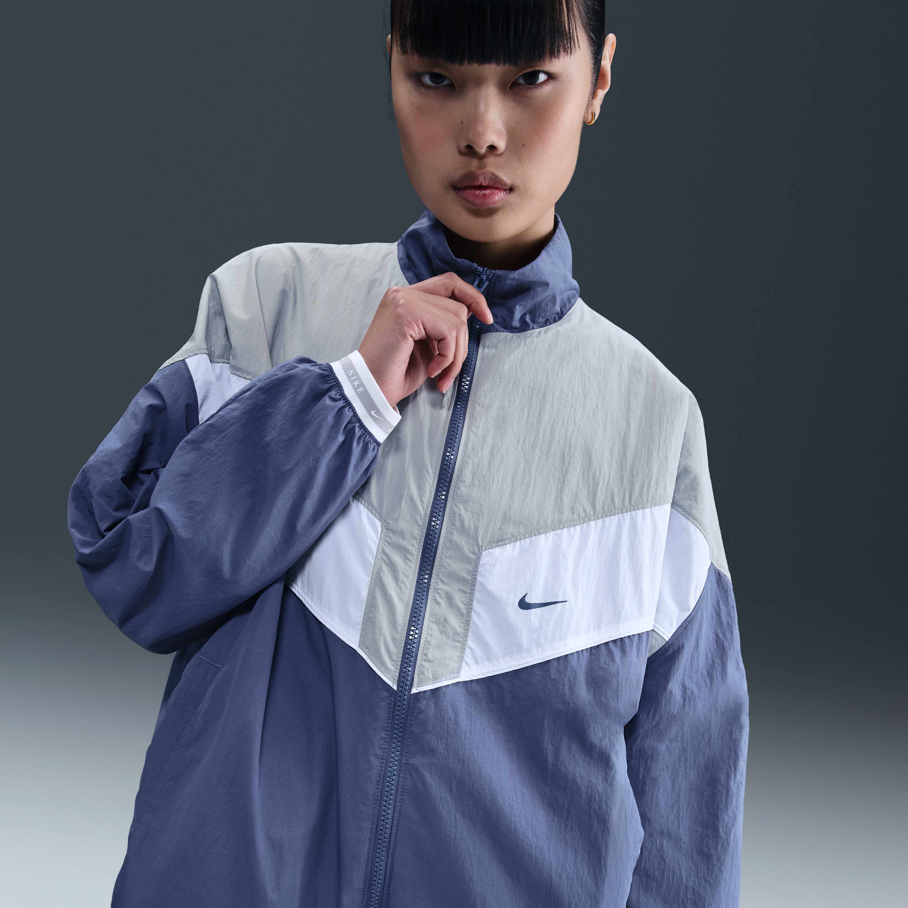 Nike Sportswear image number 0