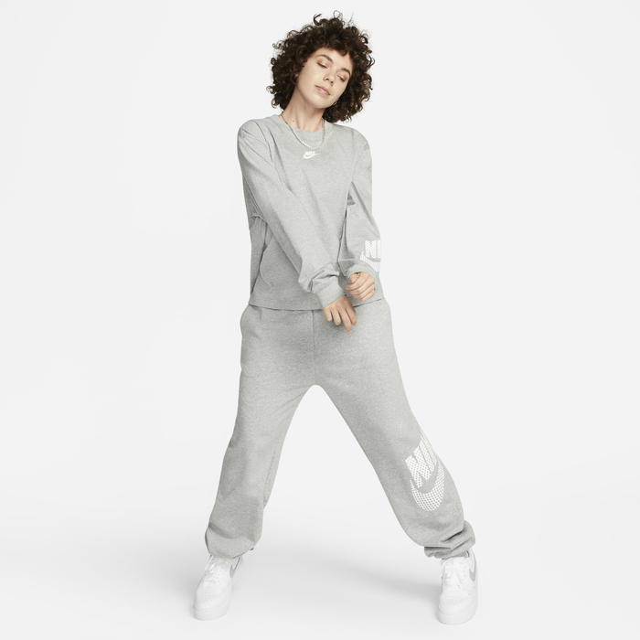 نايكي سبورتسوير image number 6 نايكي سبورتسوير image number 6