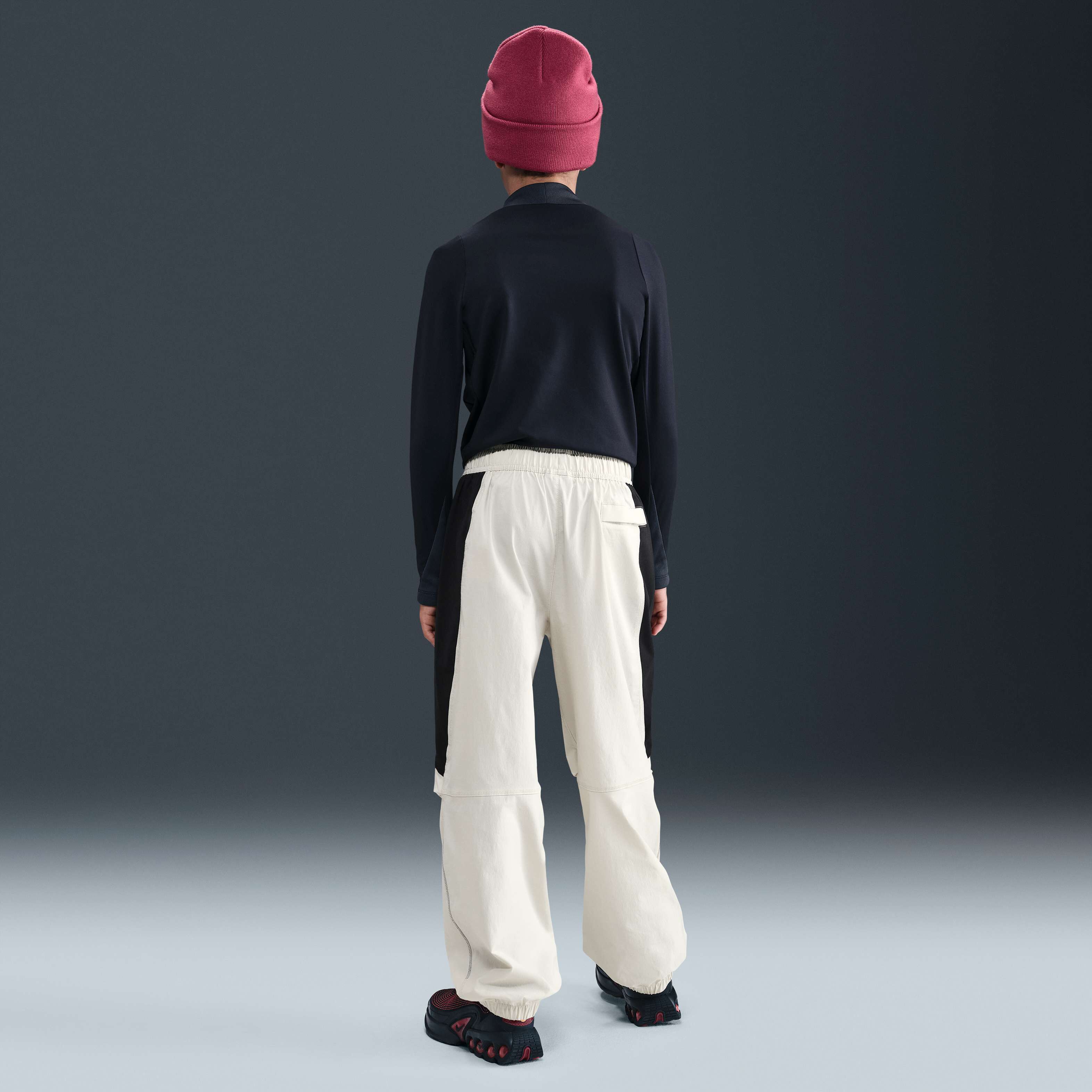 Nike Tech image number 5