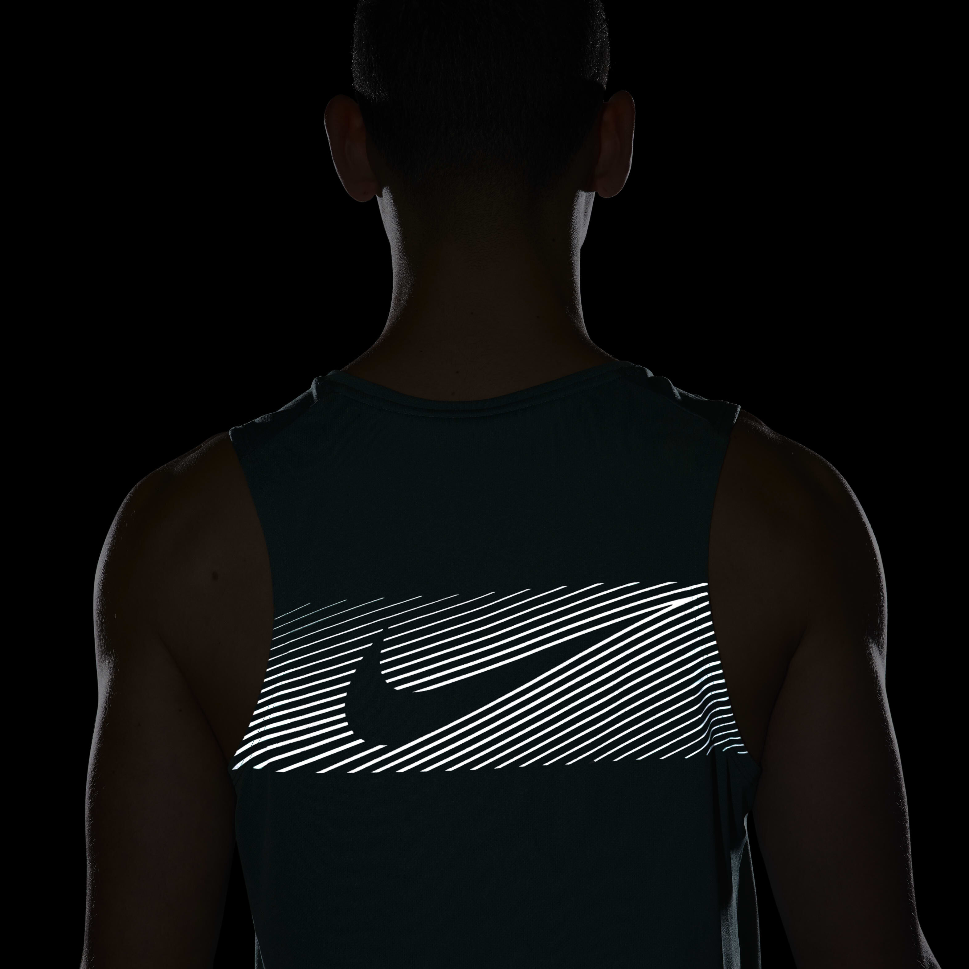 Nike miler tanktop top