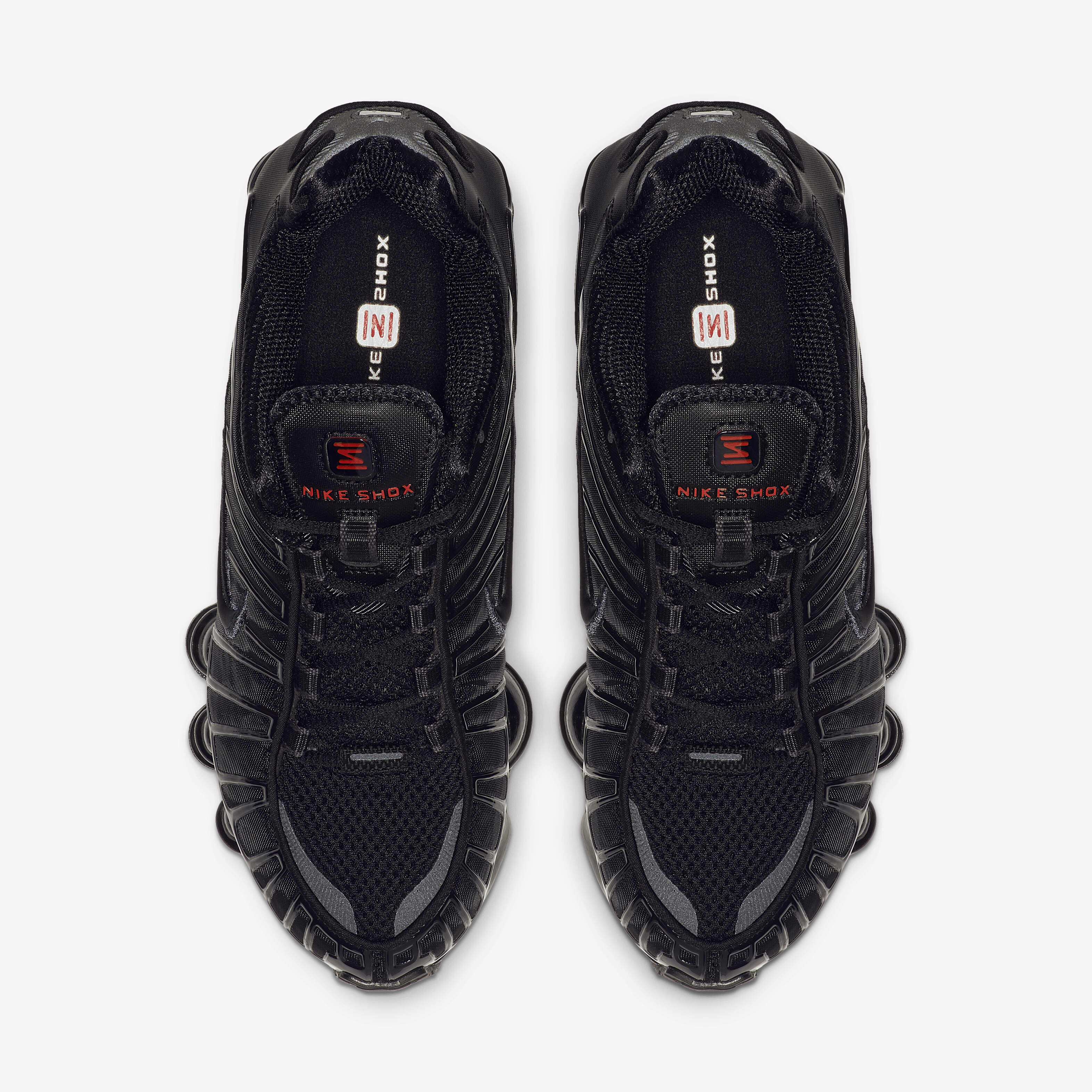 Shox triple black store
