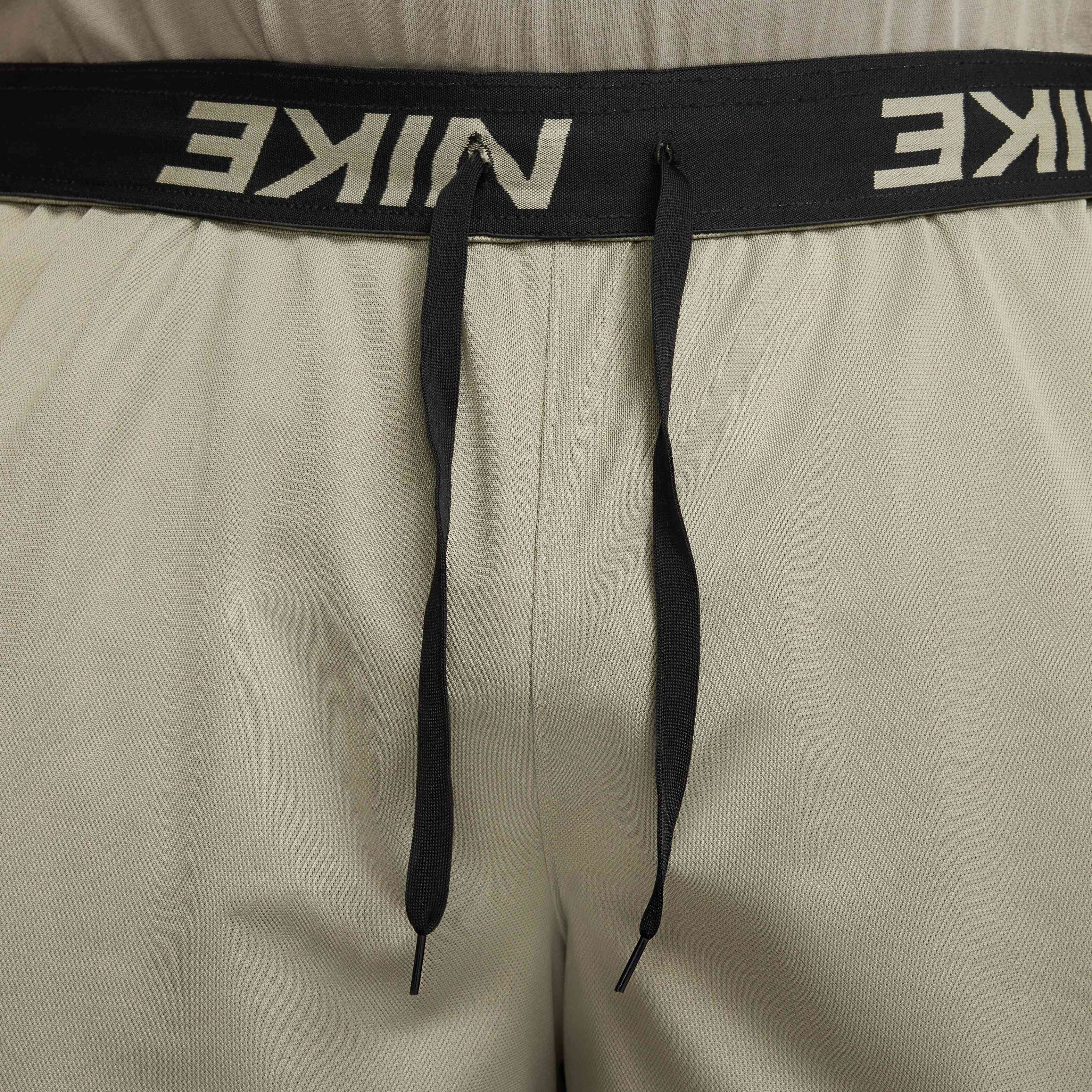 نايكي توتاليتي image number 10