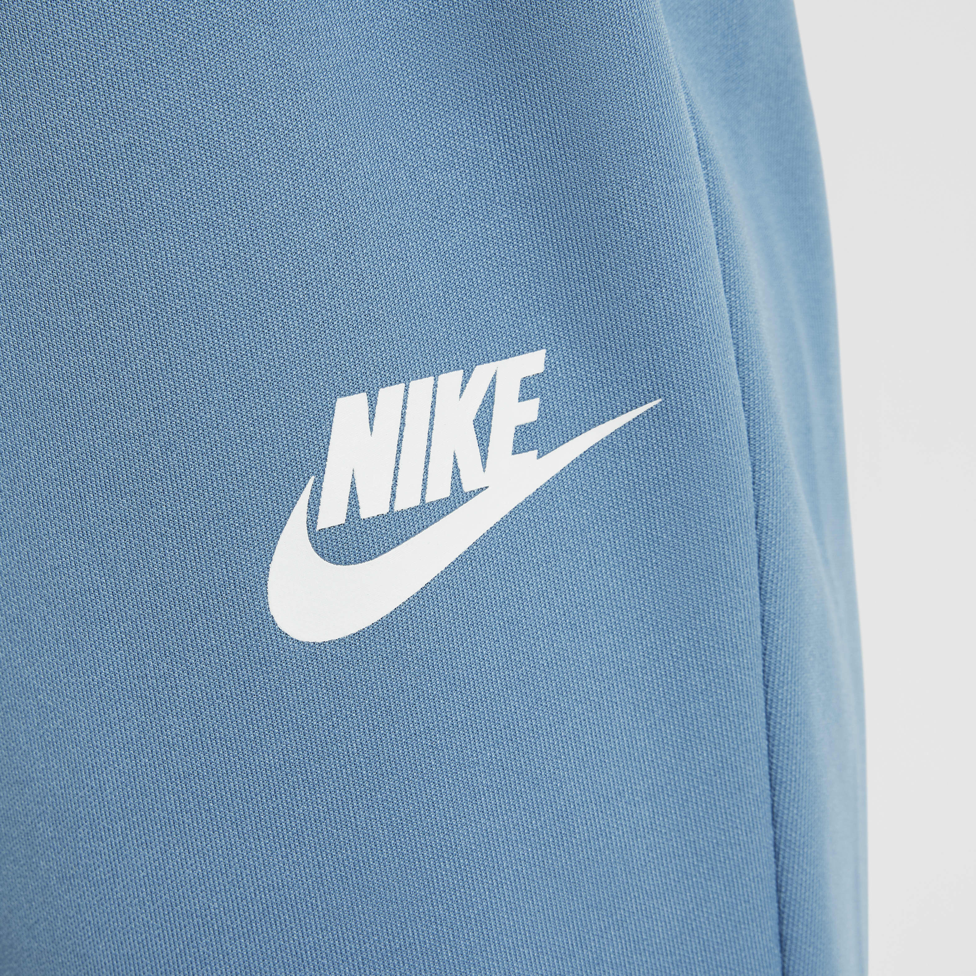 Jogging nike logo on sale