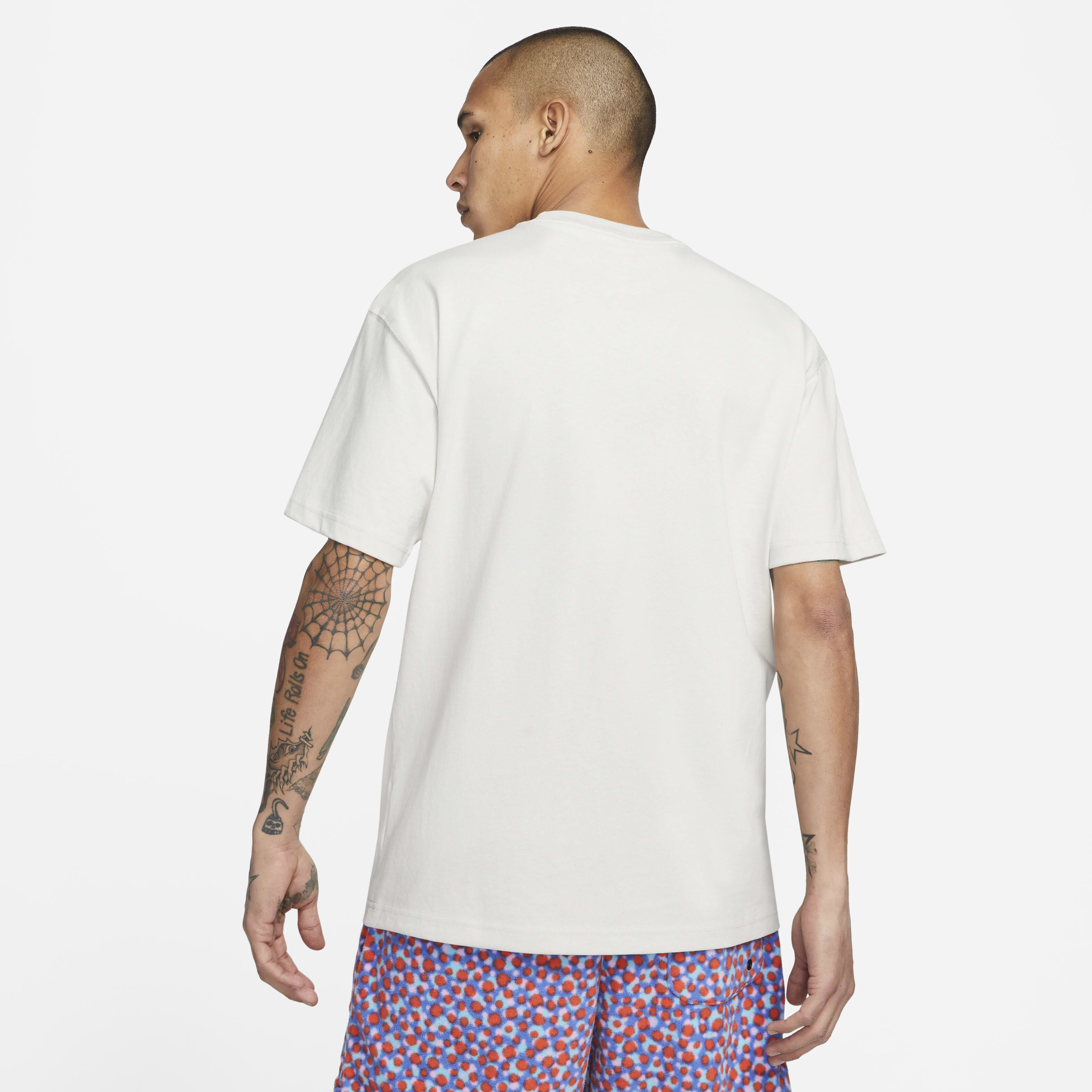 نايكي سبورتسوير image number 1