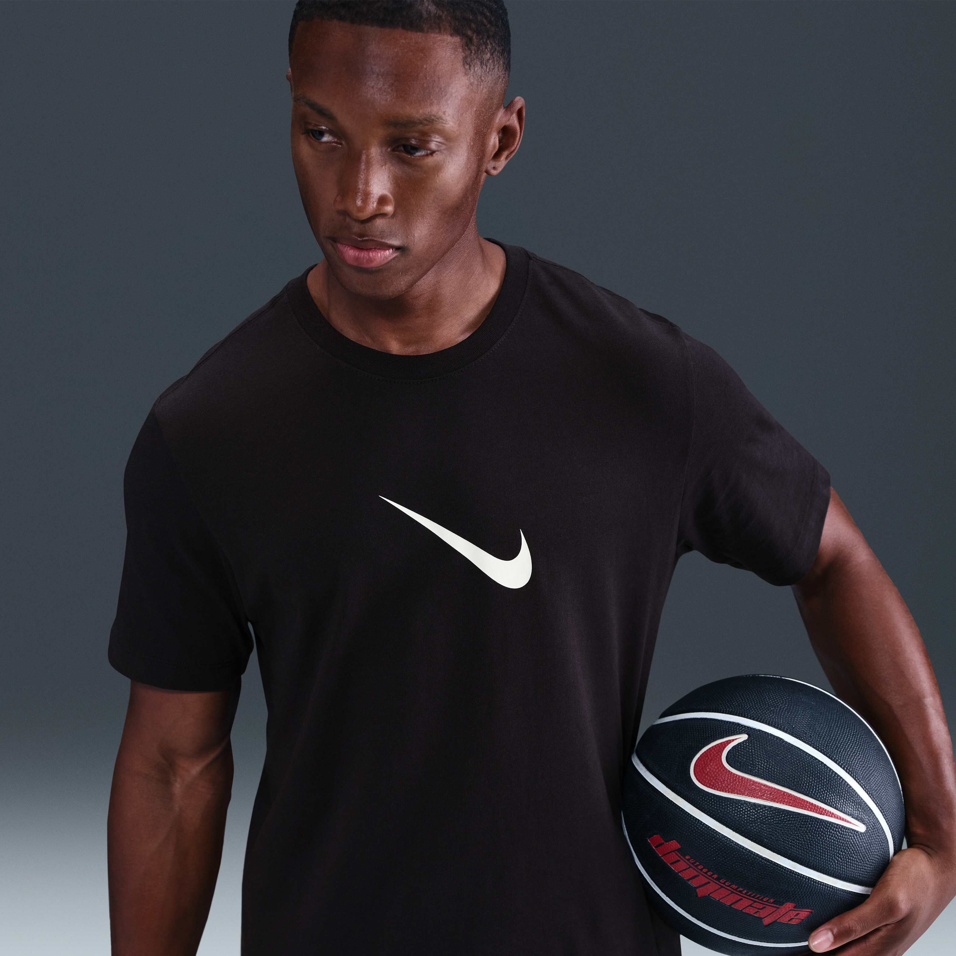 Giannis image number 0