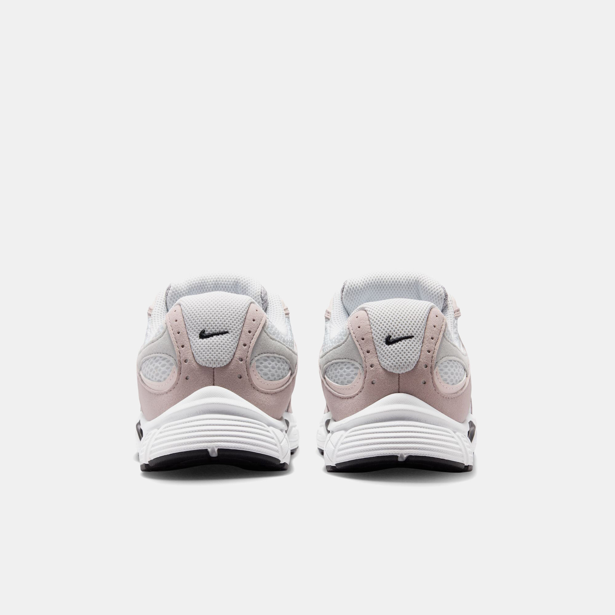 Nike V5 Runner Suede image number 1