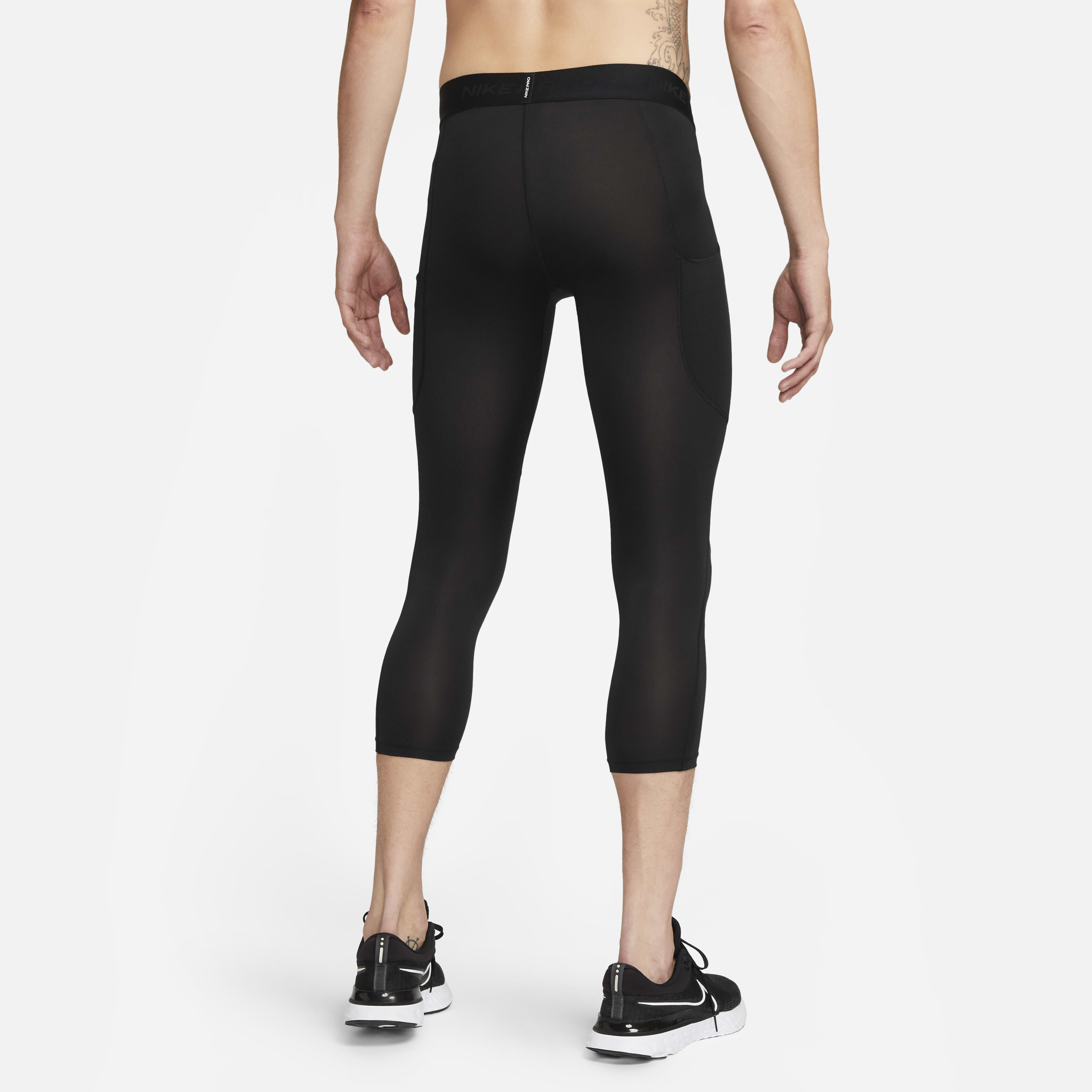 Buy Nike Pro Men s Dri FIT 3 4 Length Fitness Tights Nike Saudi Official